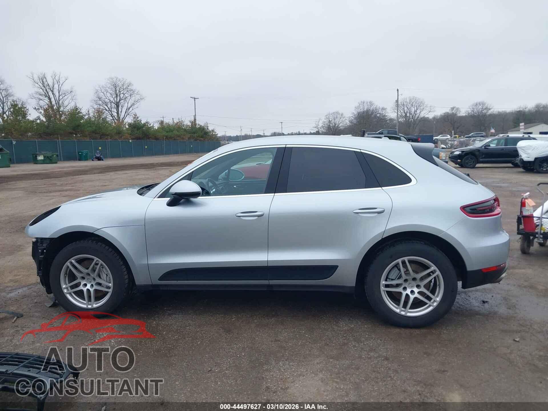 PORSCHE MACAN 2016 - WP1AB2A50GLB53697
