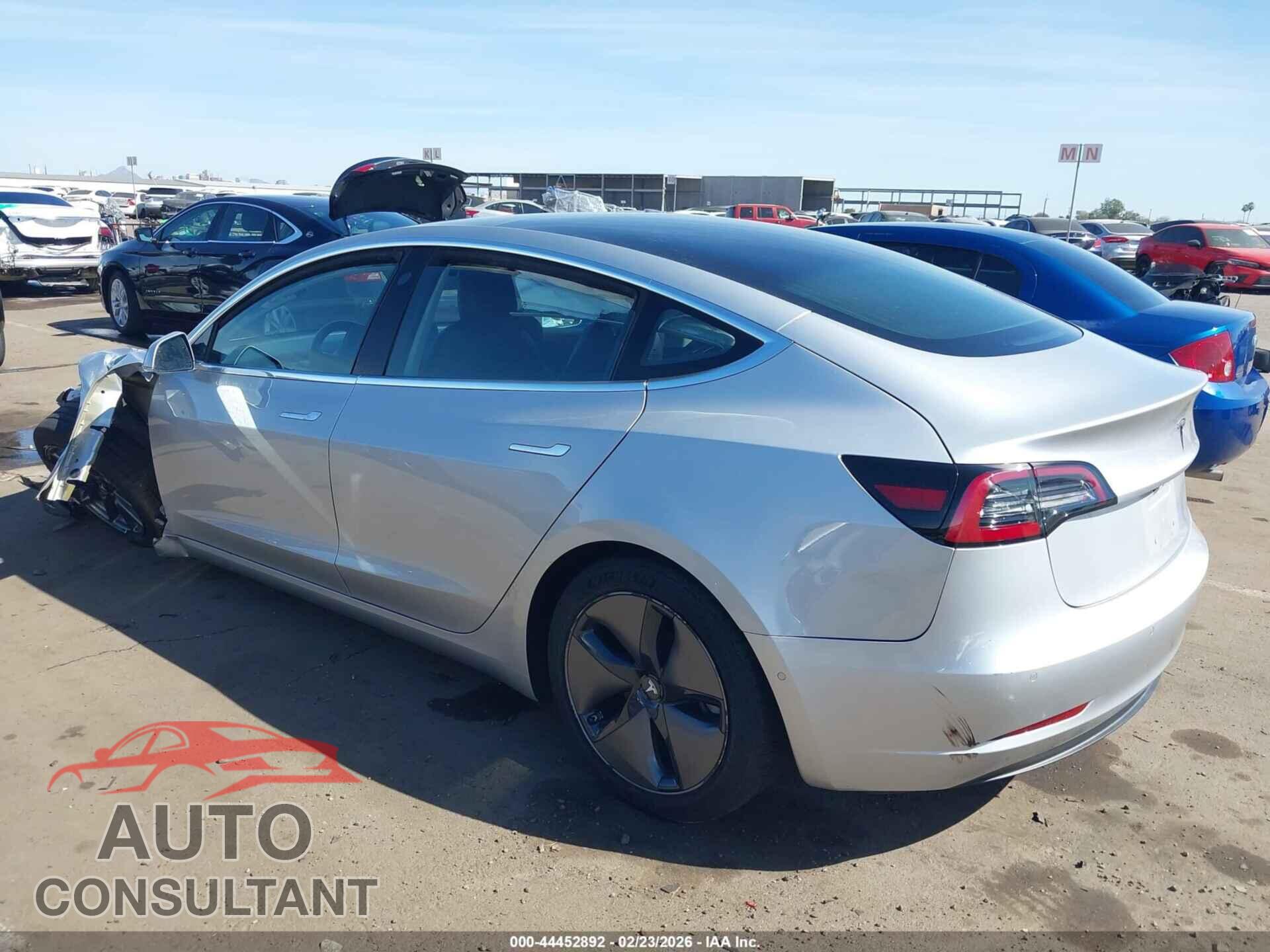 TESLA MODEL 3 2018 - 5YJ3E1EA4JF060792