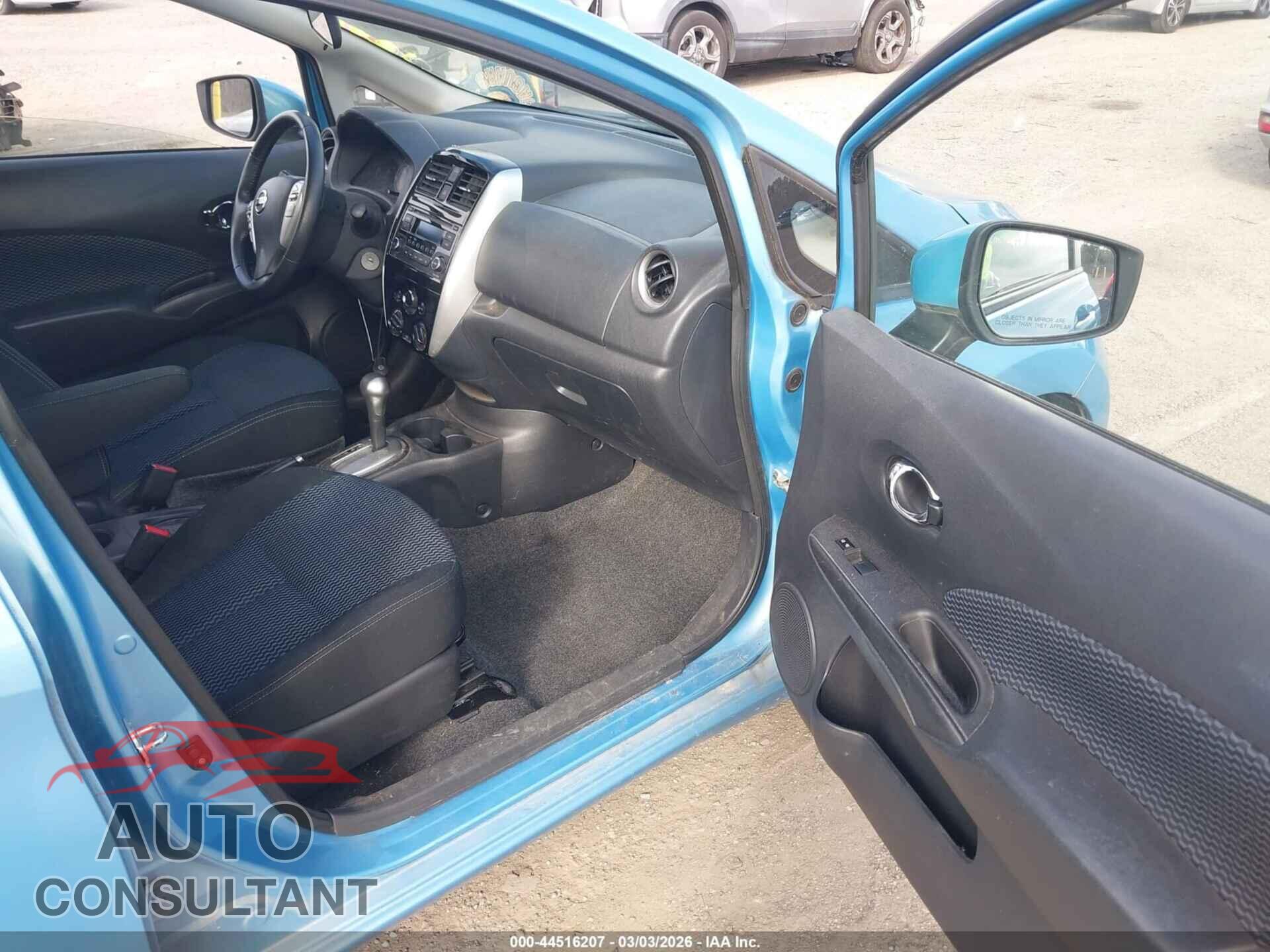 NISSAN VERSA NOTE 2015 - 3N1CE2CP4FL421821
