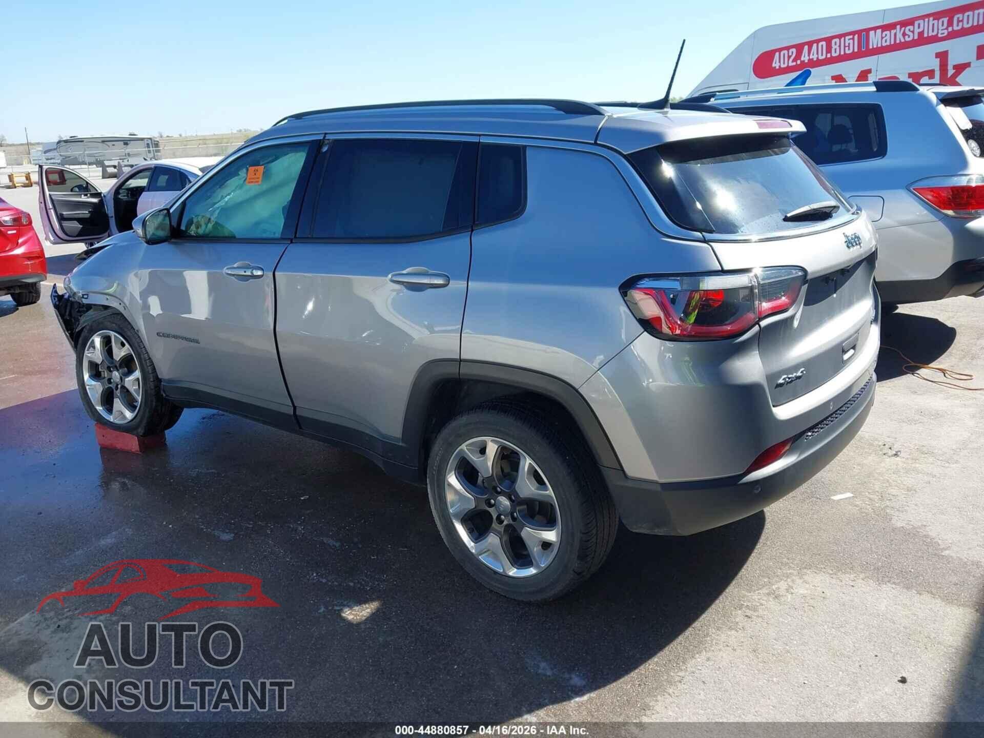 JEEP COMPASS 2018 - 3C4NJDCB5JT463523