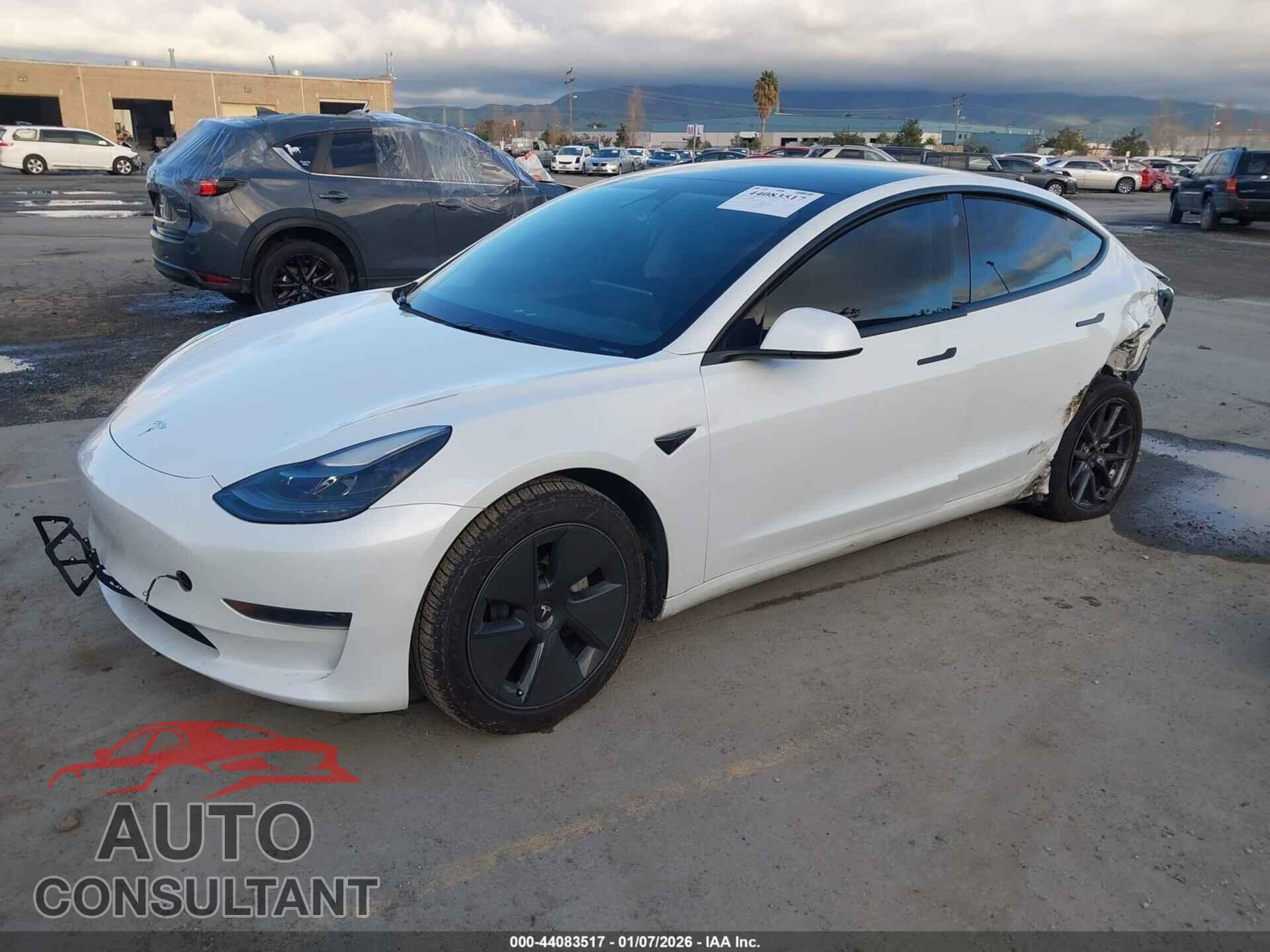 TESLA MODEL 3 2023 - 5YJ3E1EA2PF576982