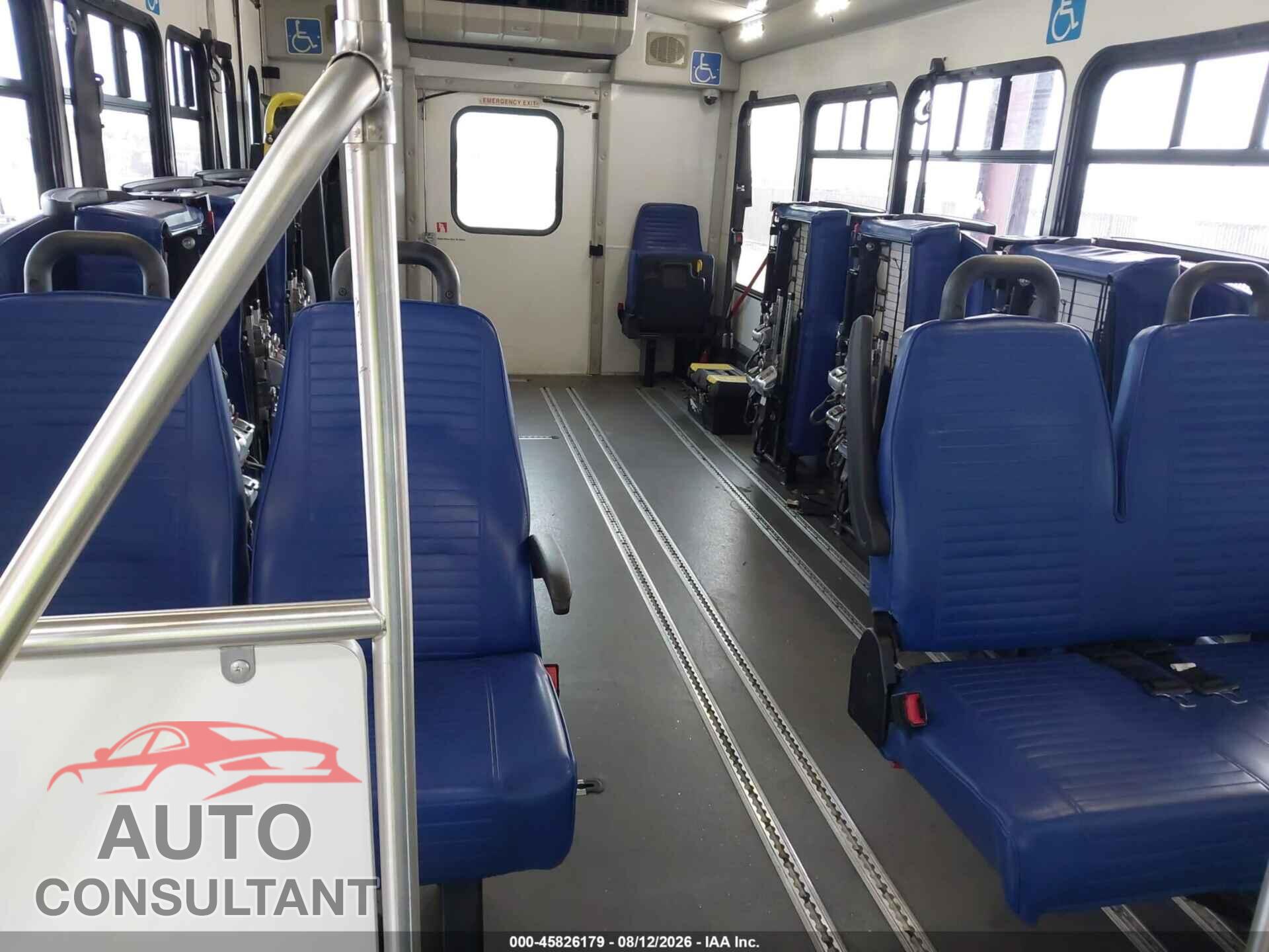 FORD E-450 CUTAWAY 2015 - 1FDFE4FS5FDA07616