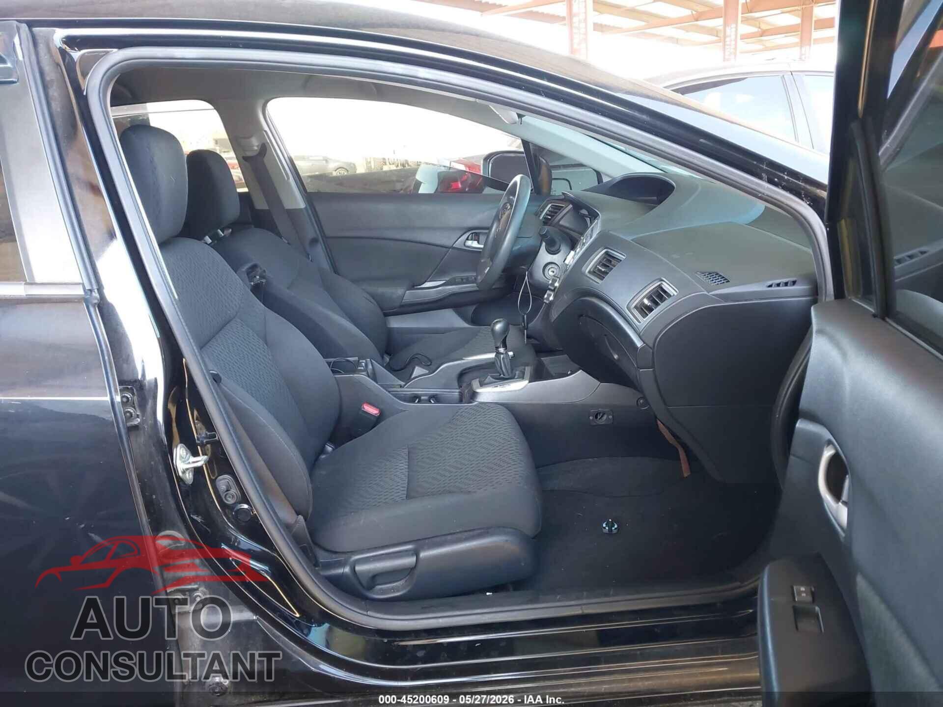 HONDA CIVIC 2015 - 2HGFB2E58FH531652
