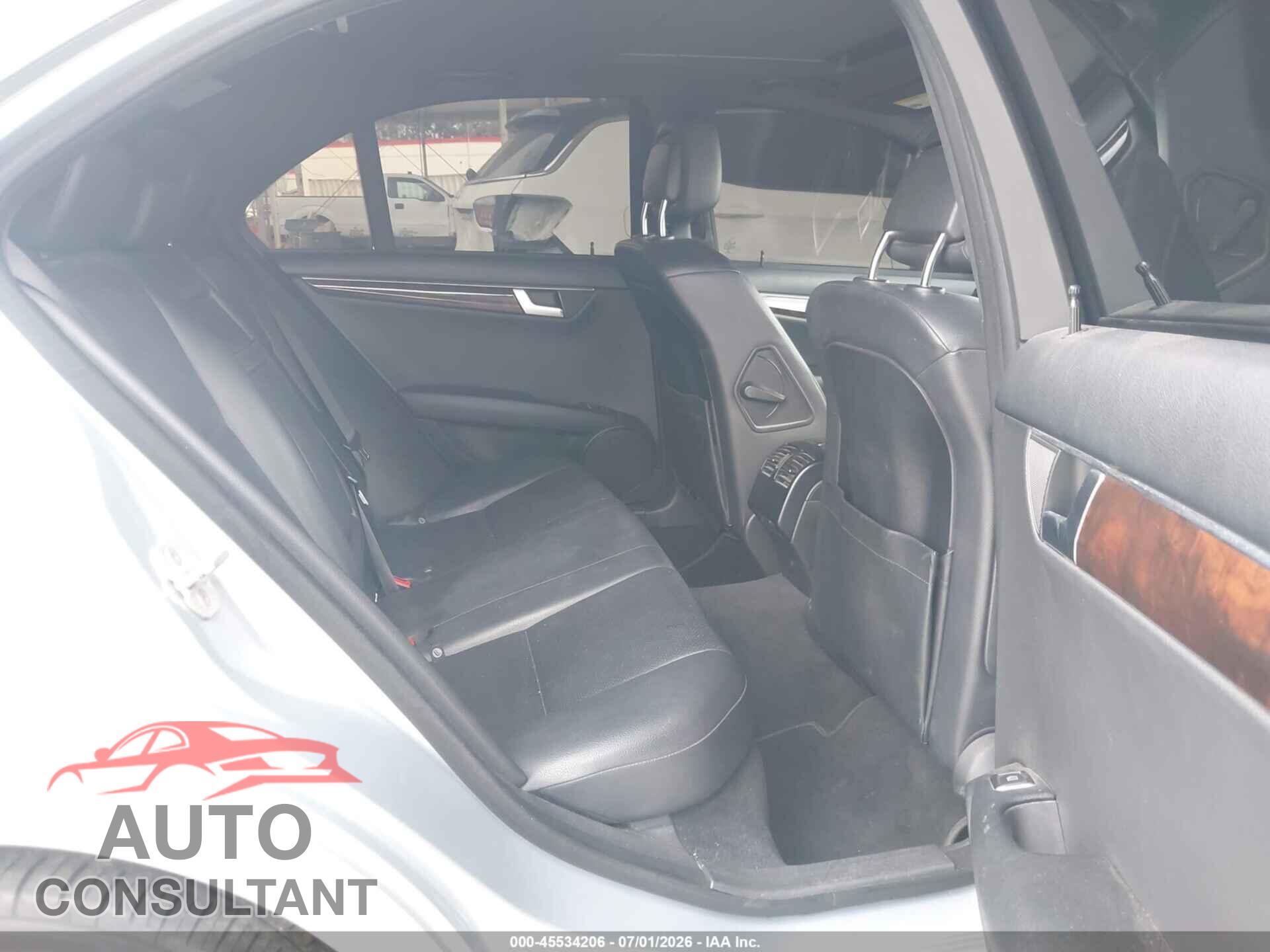 MERCEDES-BENZ C 250 2014 - WDDGF4HBXEA963473
