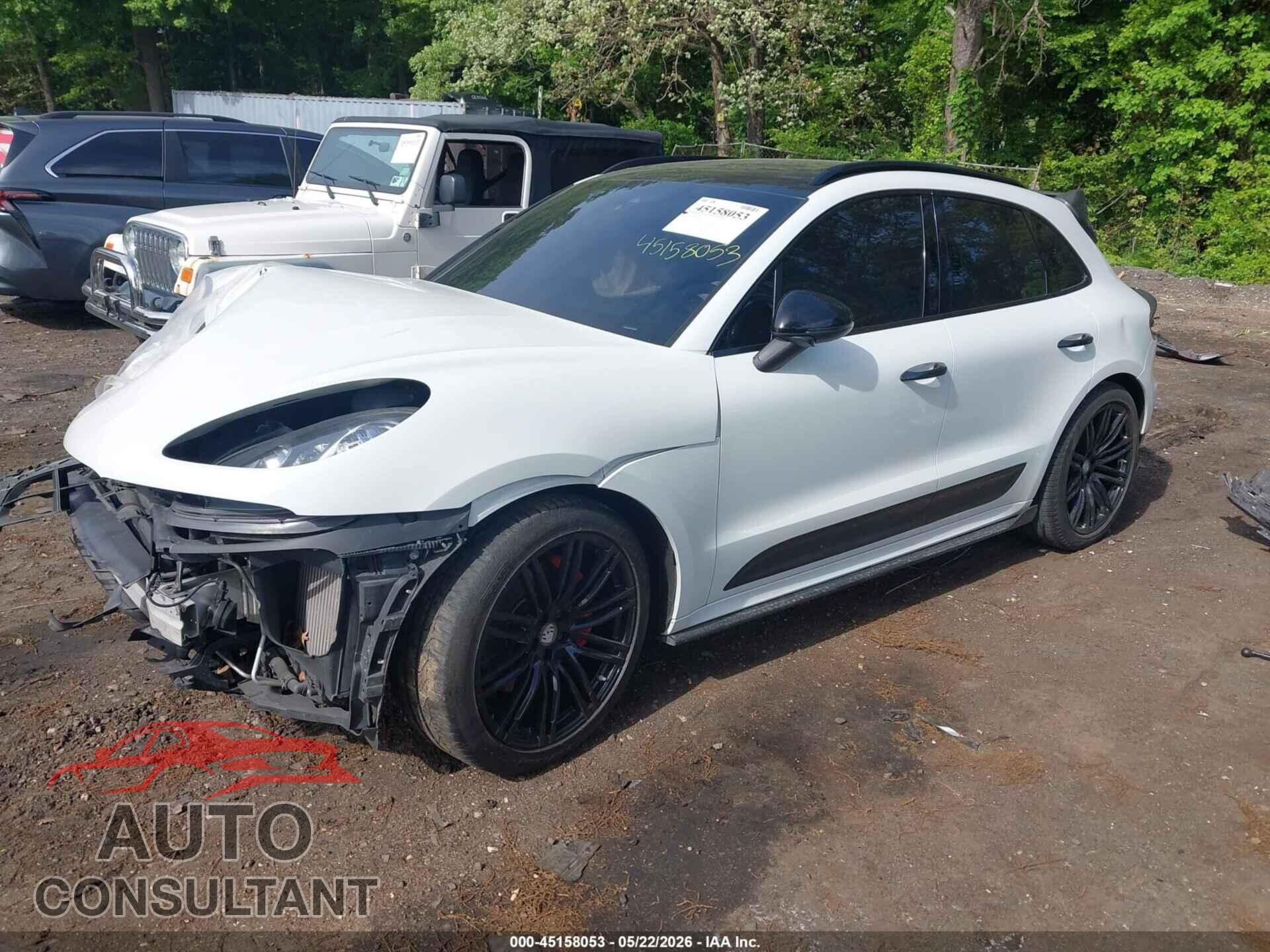 PORSCHE MACAN 2017 - WP1AF2A58HLB61407
