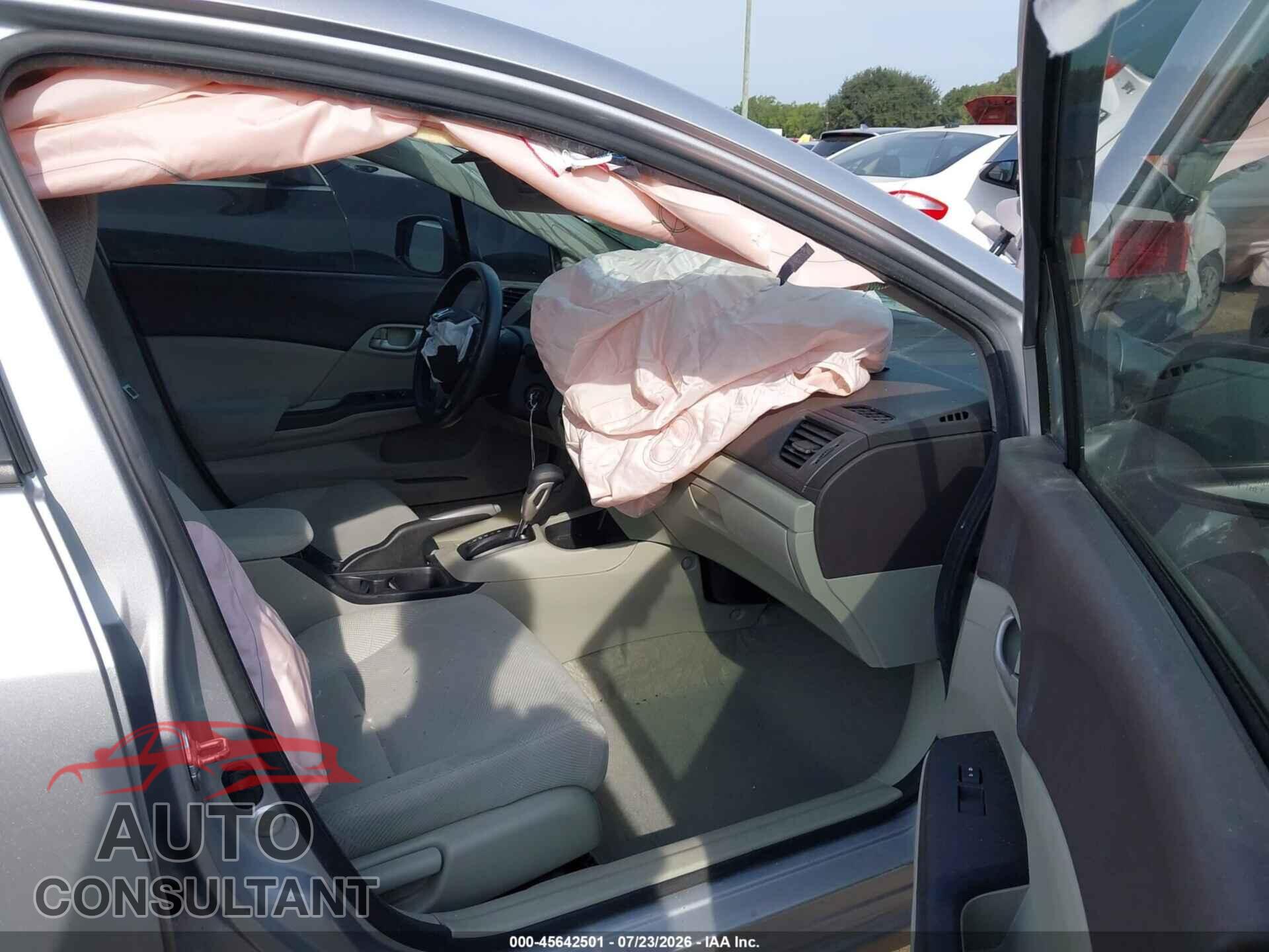 HONDA CIVIC 2012 - 19XFB2F58CE013013