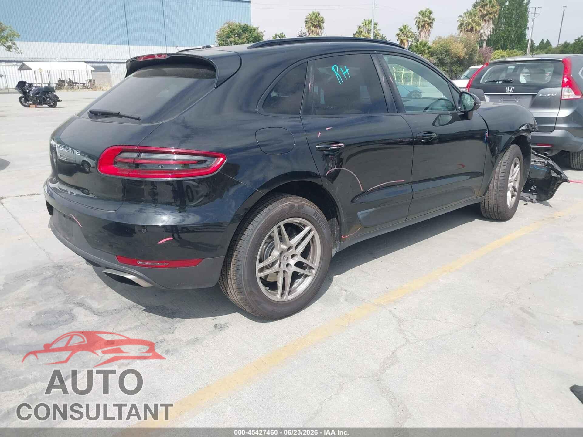 PORSCHE MACAN 2018 - WP1AA2A57JLB10422