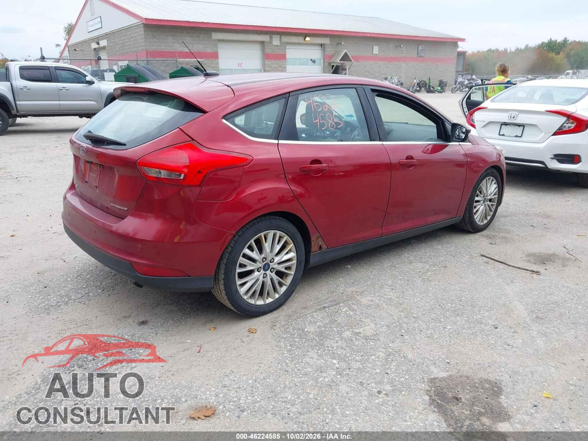 FORD FOCUS 2015 - 1FADP3N29FL371857