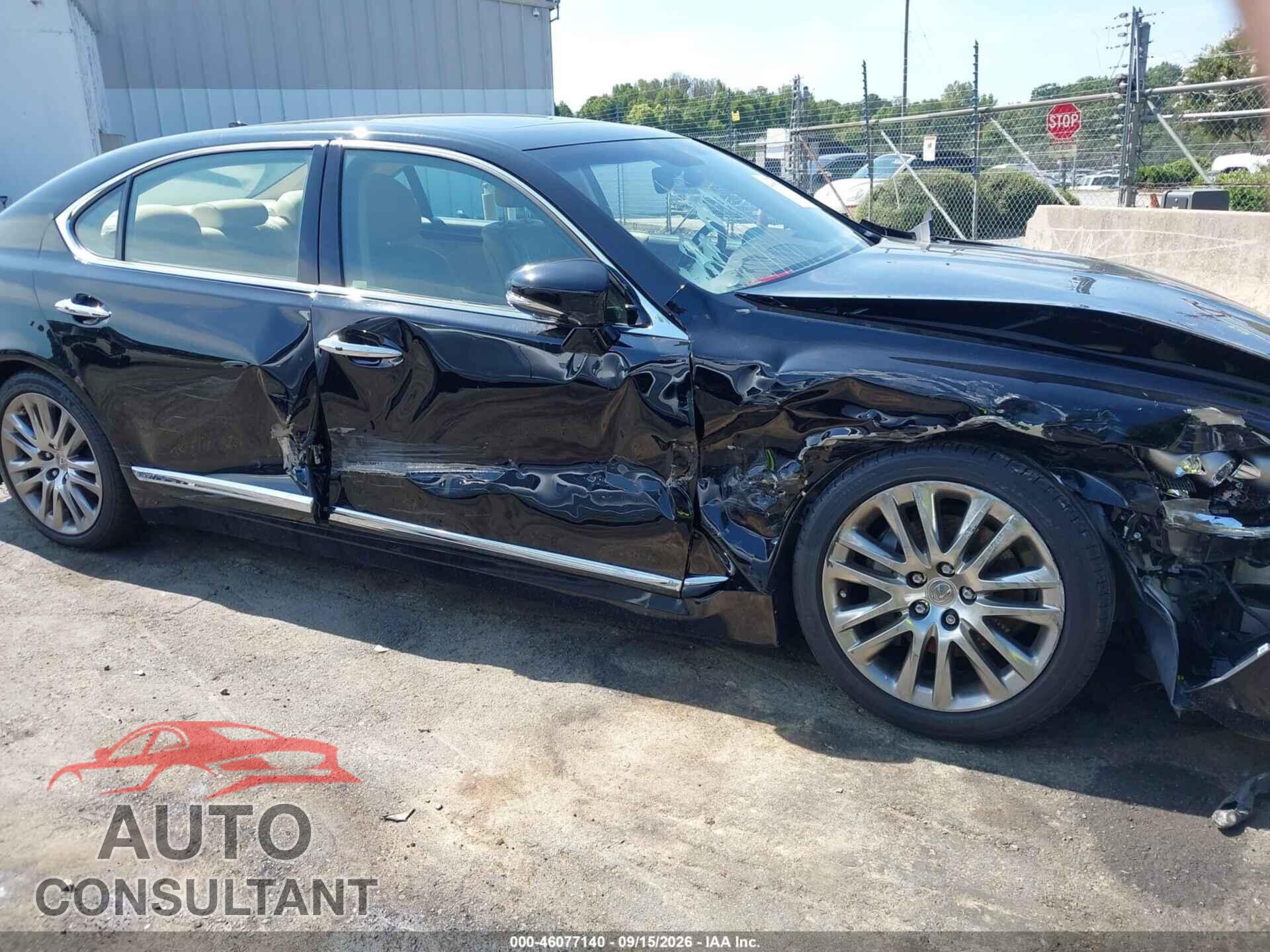 LEXUS LS 460 2016 - JTHGL5EF0G5056497