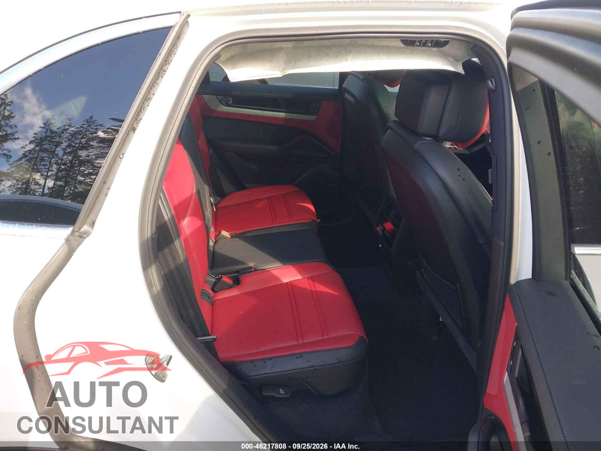 PORSCHE CAYENNE 2024 - WP1AA2AY2RDA13564