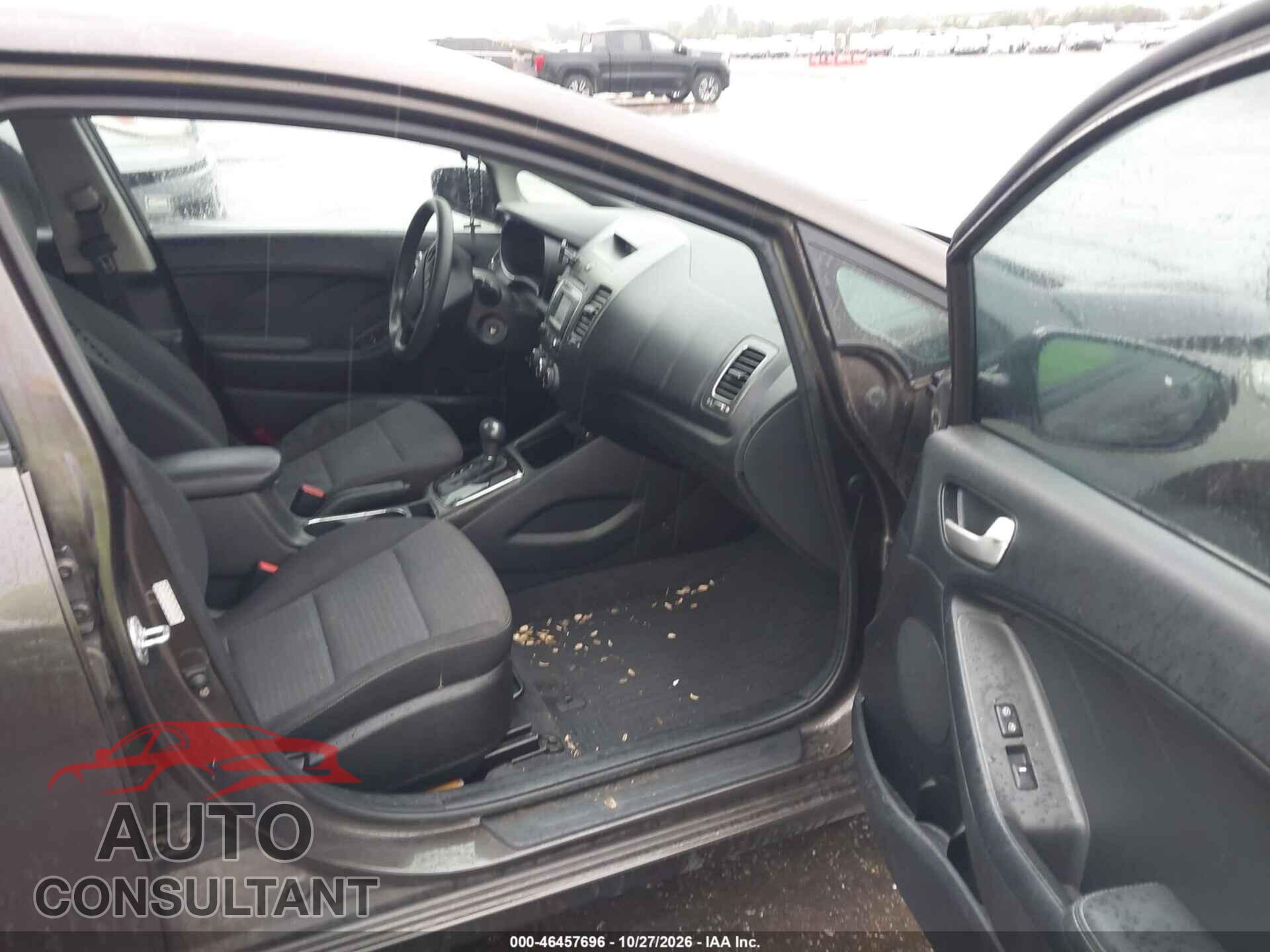 KIA FORTE 2017 - 3KPFL4A7XHE030498