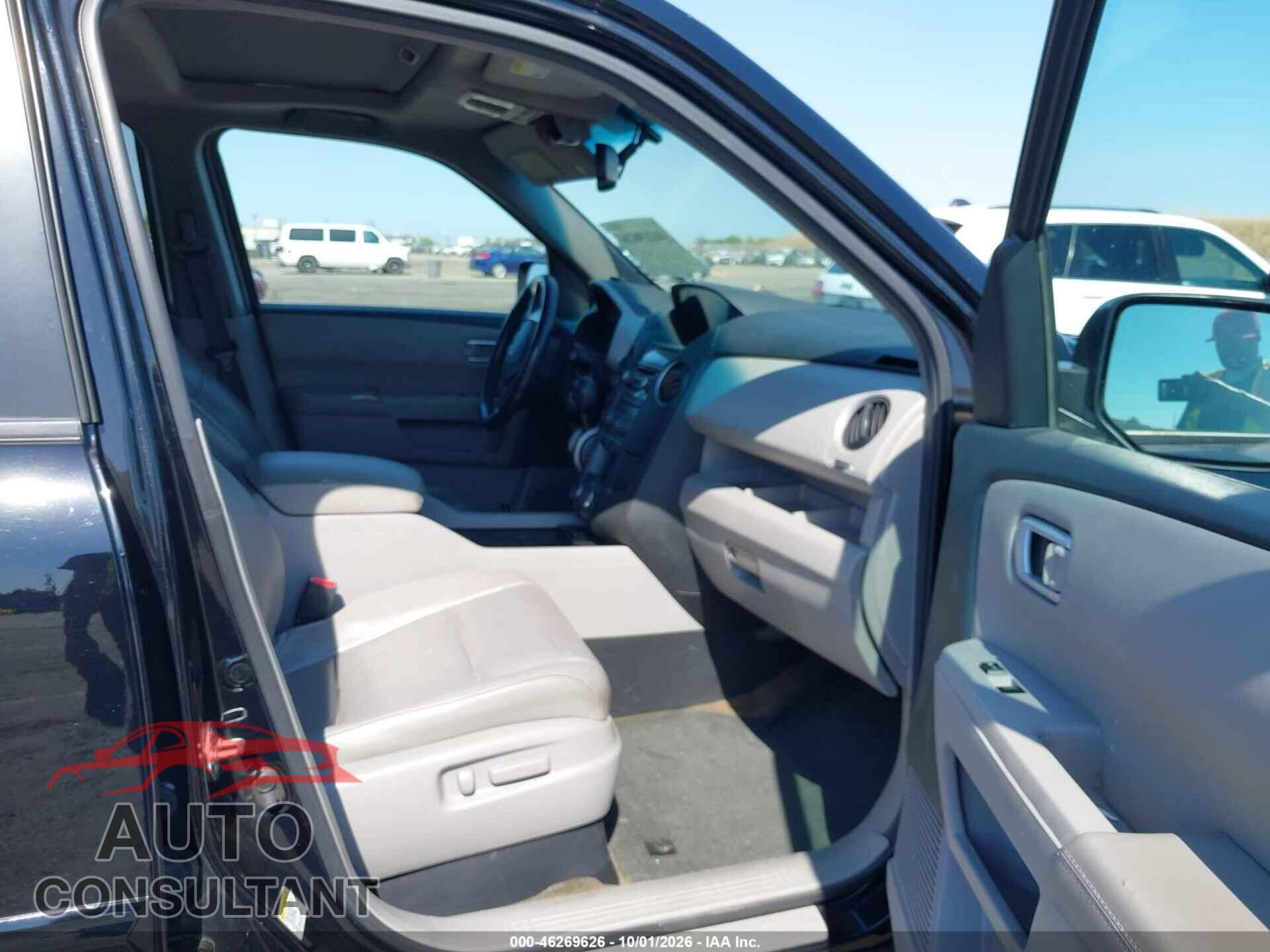 HONDA PILOT 2014 - 5FNYF4H79EB011064