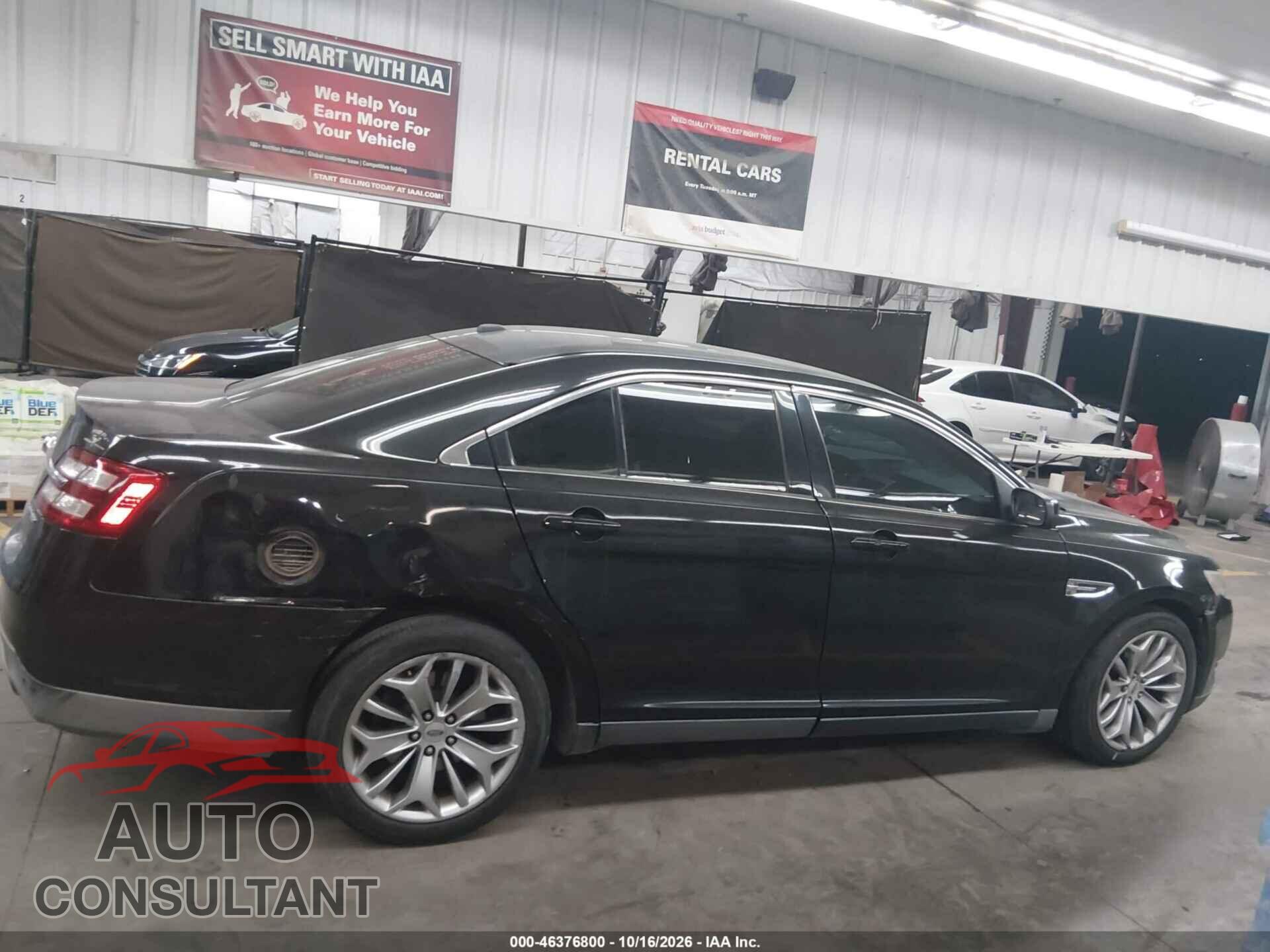 FORD TAURUS 2015 - 1FAHP2F82FG146946