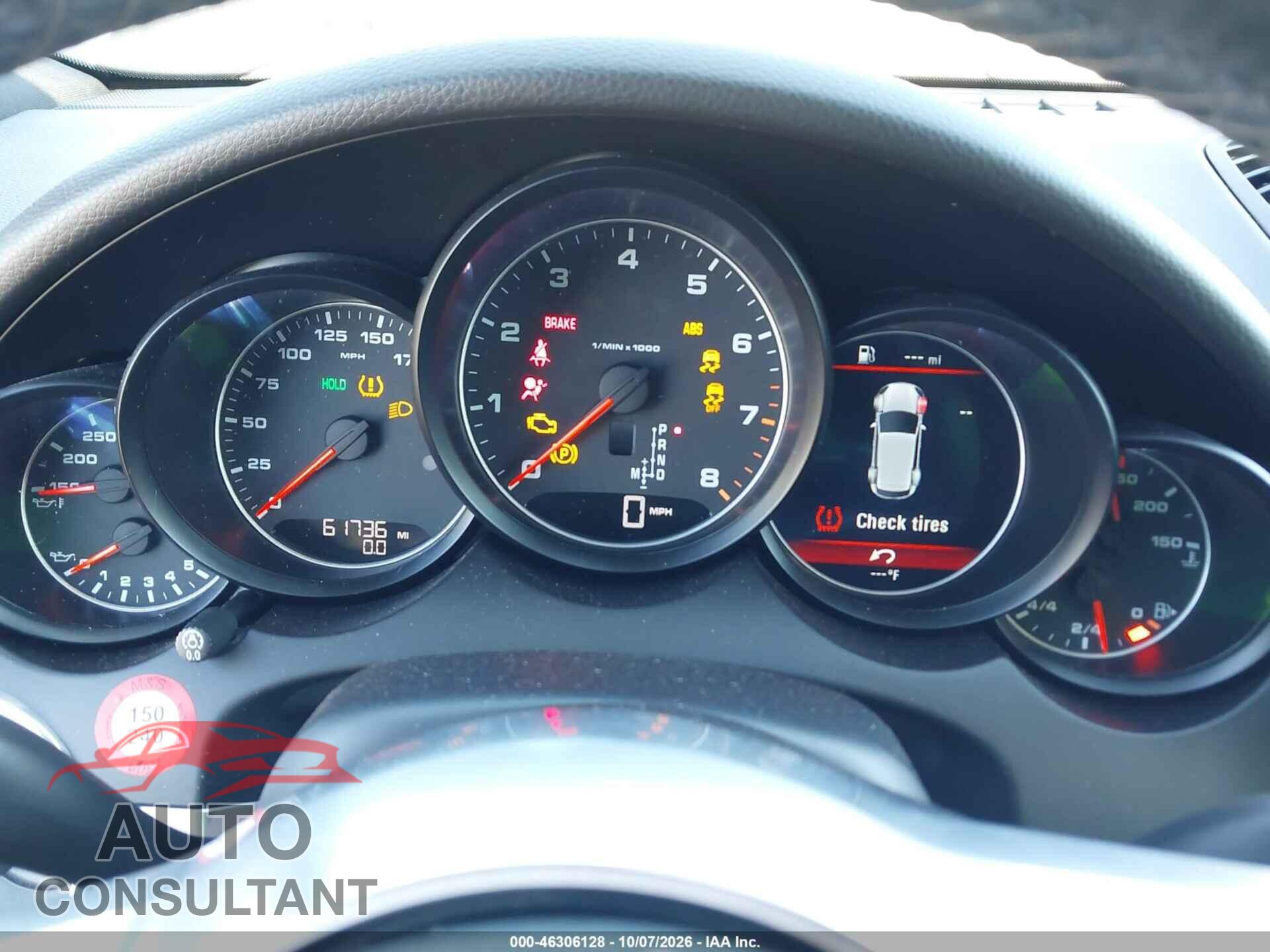 PORSCHE CAYENNE 2018 - WP1AA2A2XJKA05529
