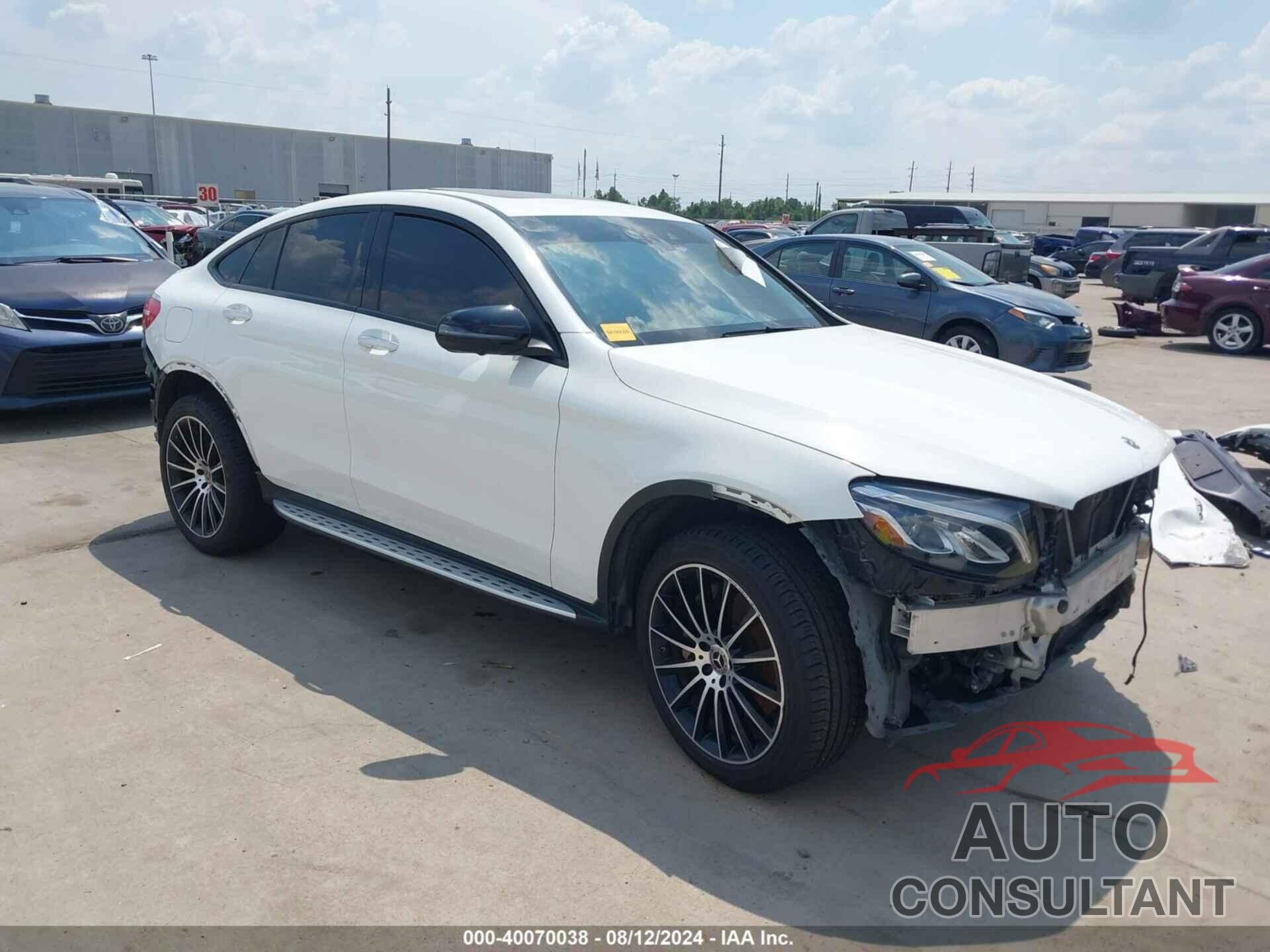 MERCEDES-BENZ GLC 300 COUPE 2019 - WDC0J4KB4KF601988