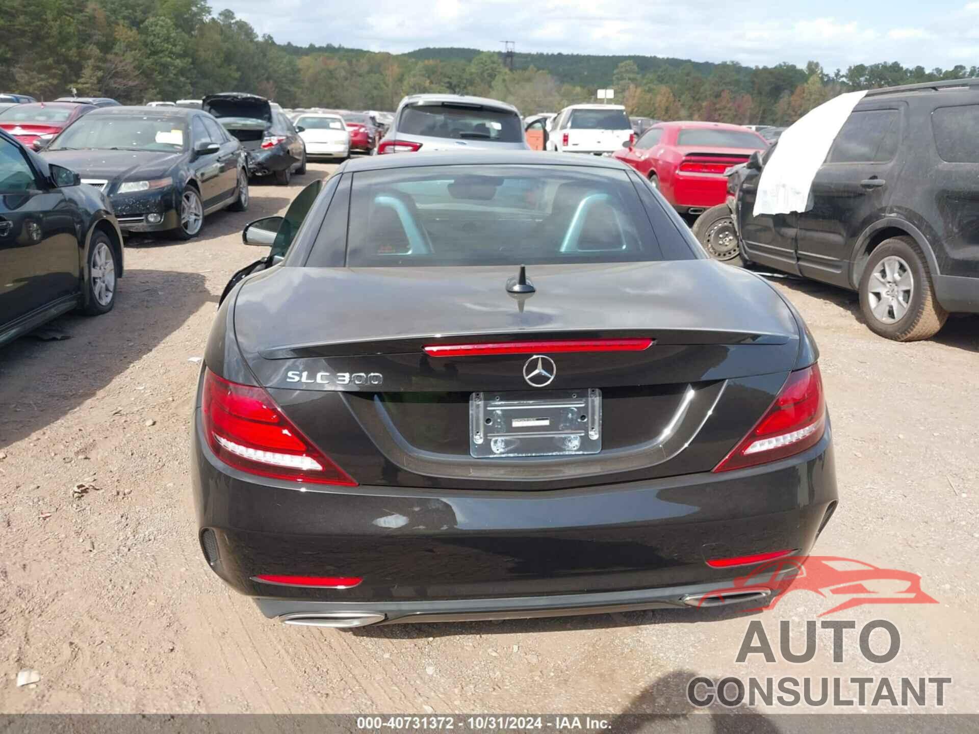 MERCEDES-BENZ SLC 300 2018 - WDDPK3JA7JF153819