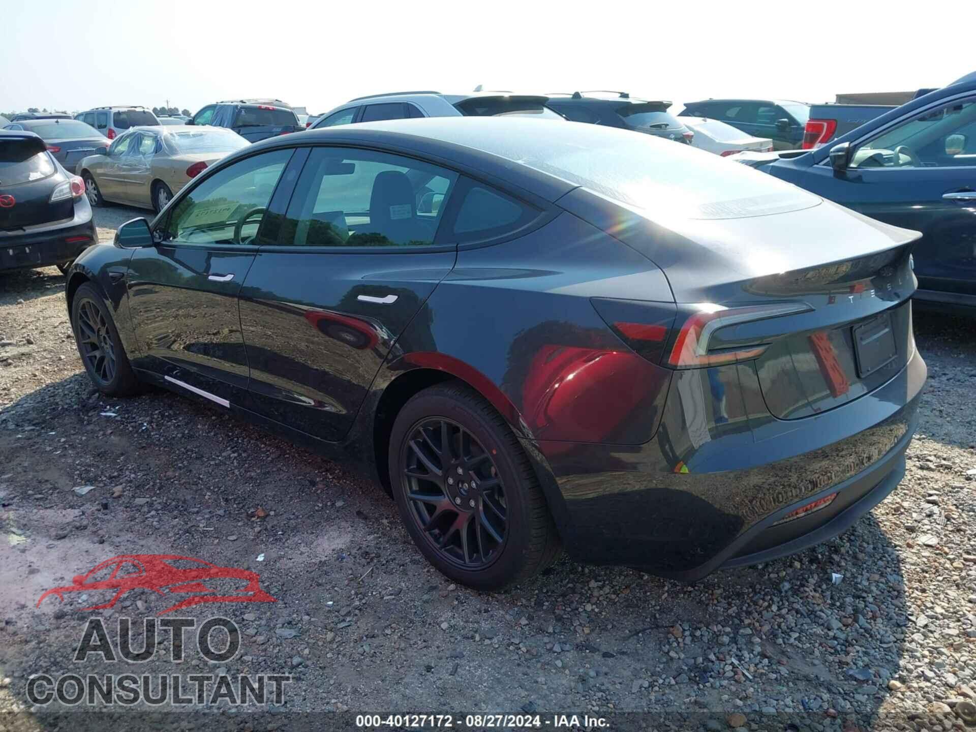 TESLA MODEL 3 2024 - 5YJ3E1EA0RF820499
