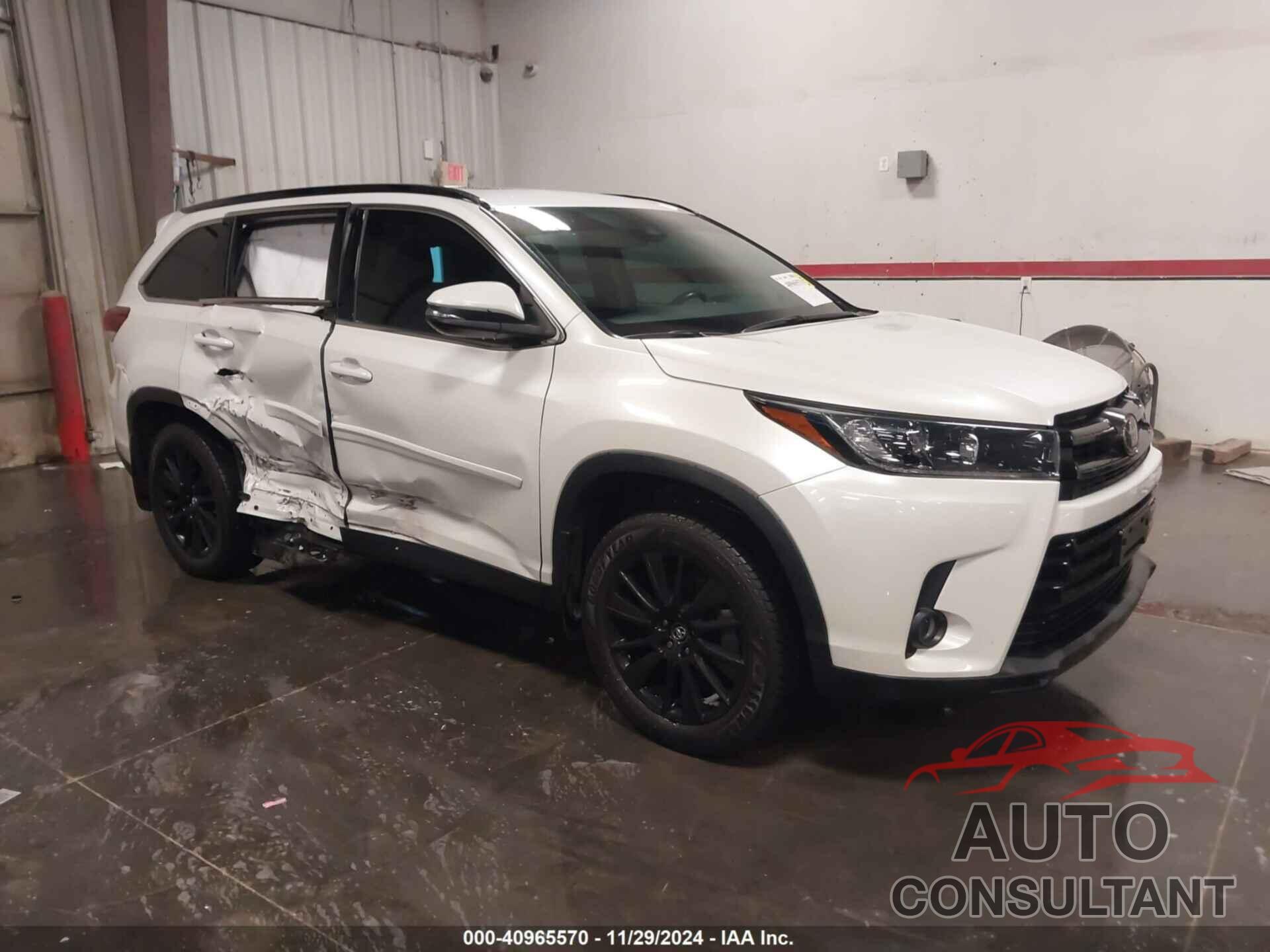 TOYOTA HIGHLANDER 2019 - 5TDJZRFH2KS624023