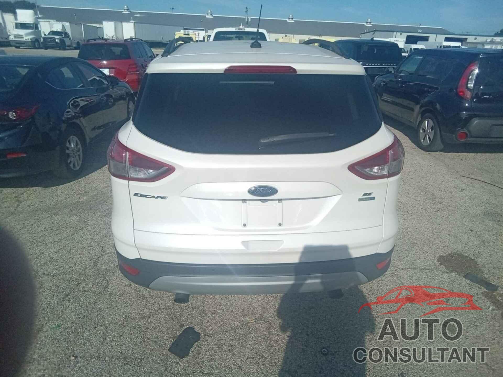 FORD ESCAPE 2016 - 1FMCU9G96GUC46656