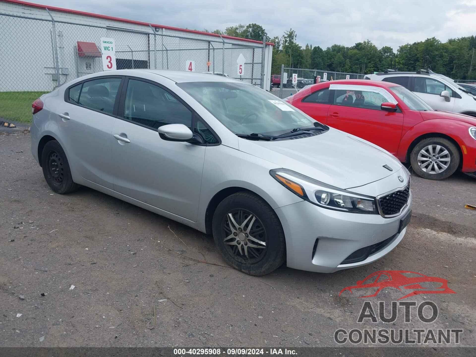 KIA FORTE 2017 - 3KPFL4A74HE092978