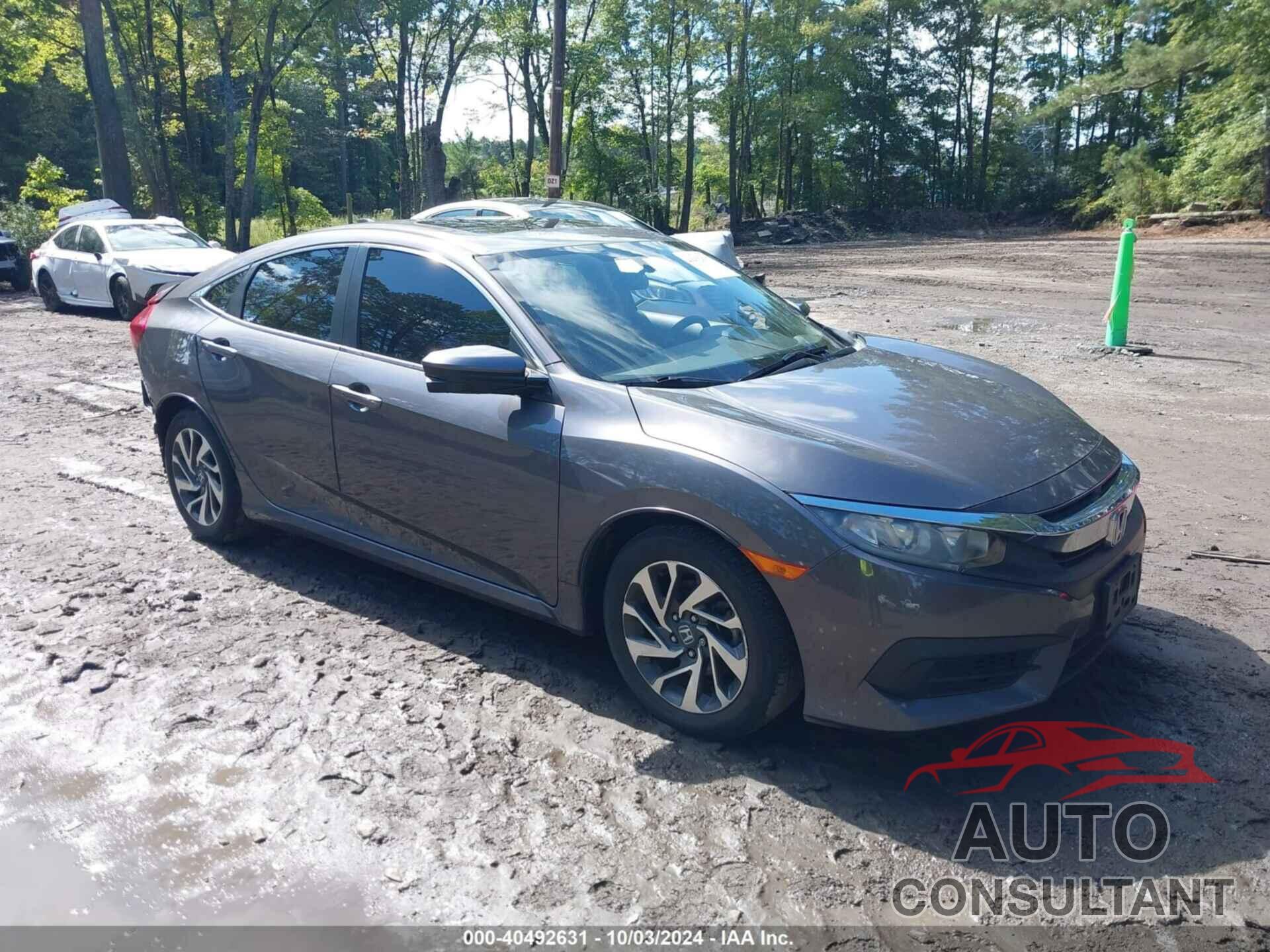 HONDA CIVIC 2018 - 2HGFC2F71JH545463