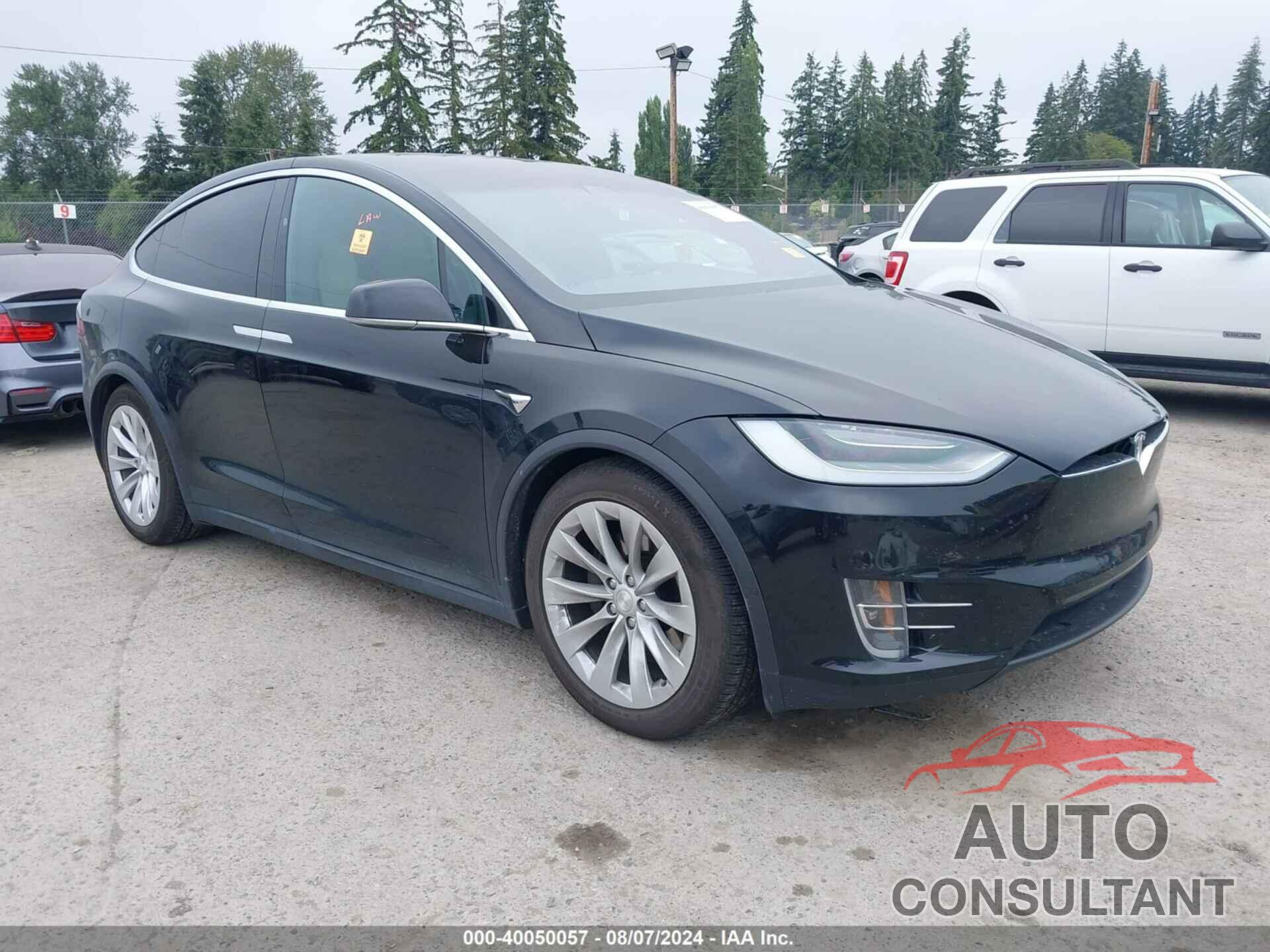 TESLA MODEL X 2020 - 5YJXCBE25LF273758