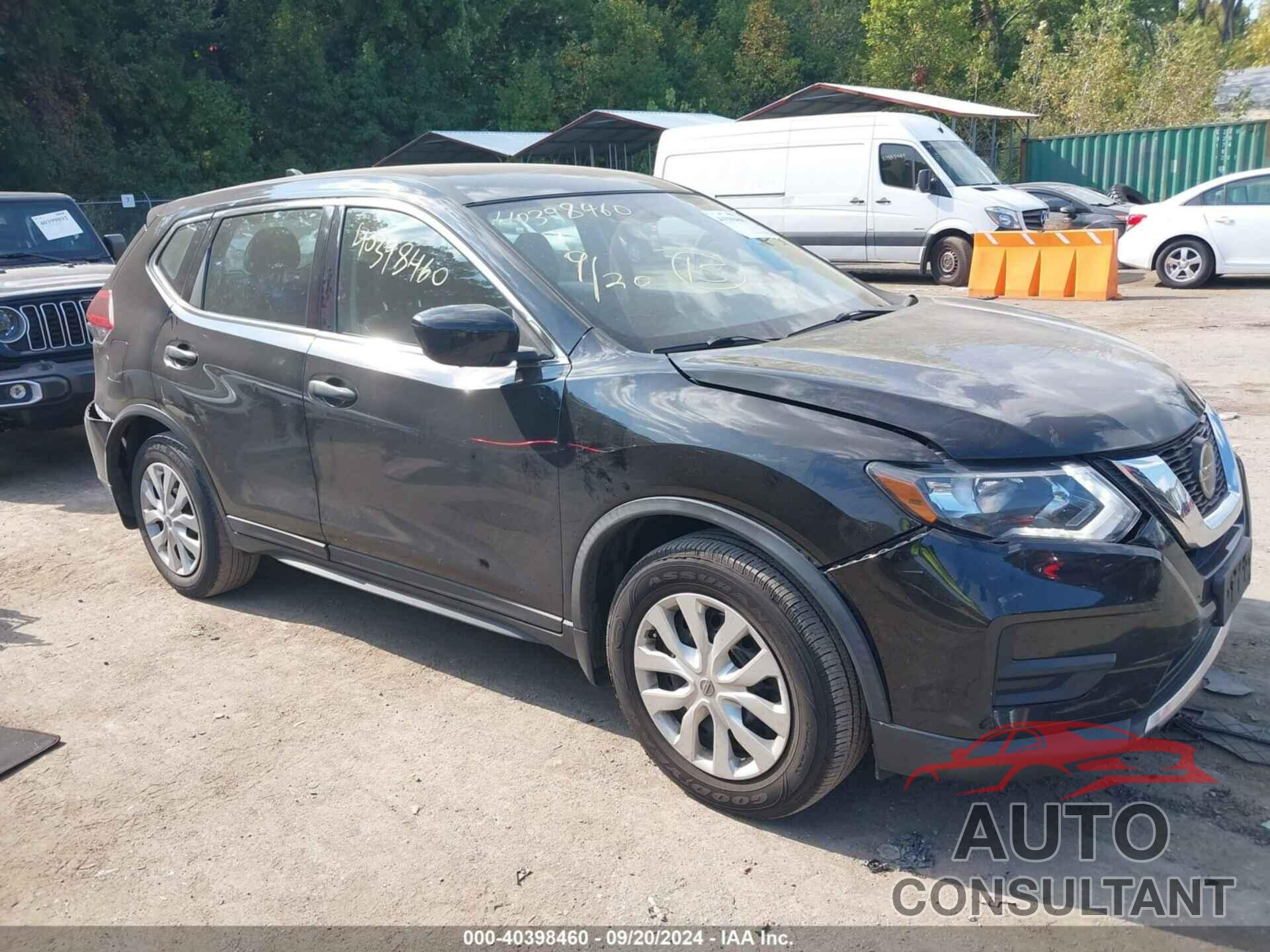 NISSAN ROGUE 2018 - KNMAT2MT9JP532903