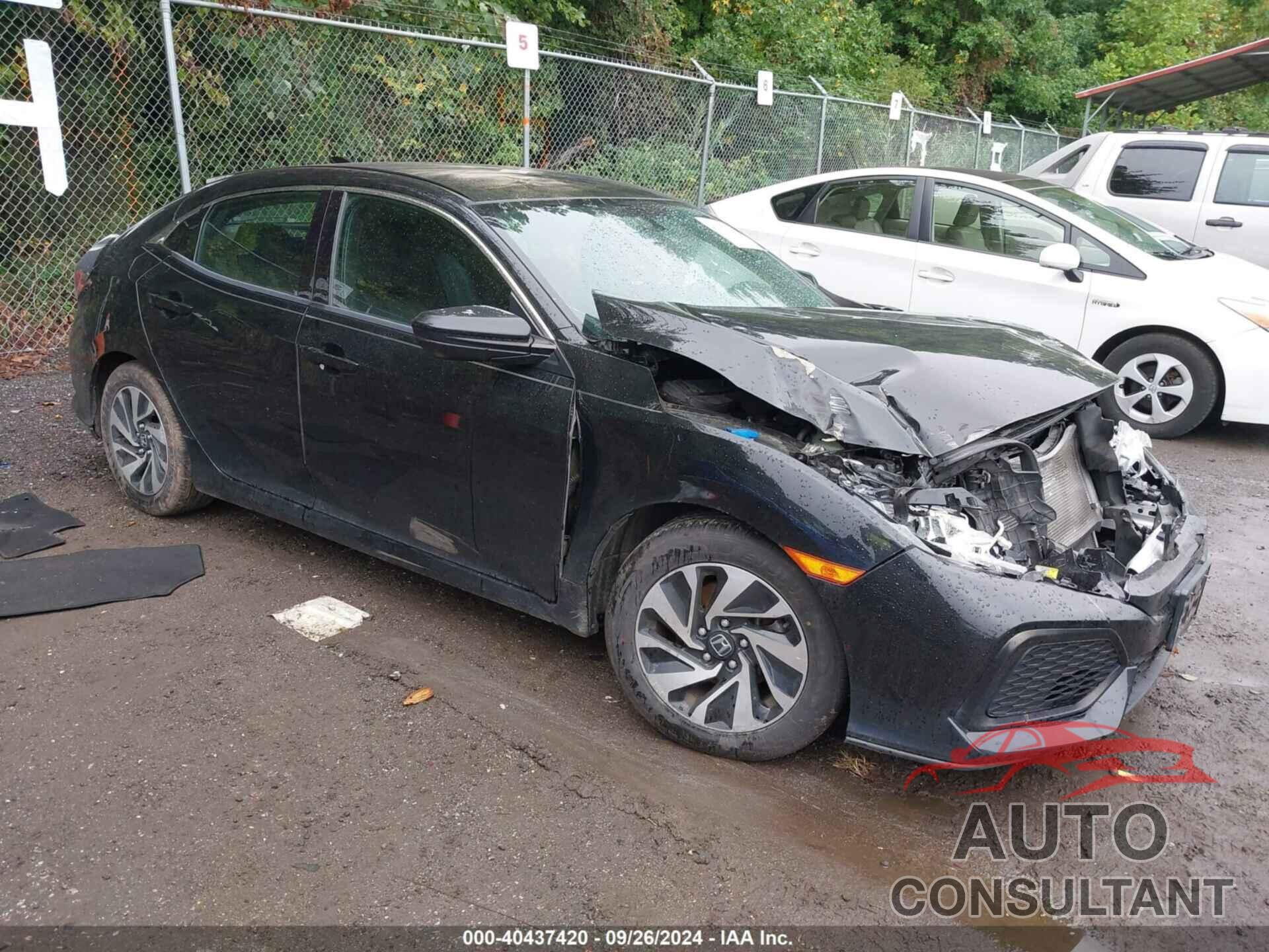 HONDA CIVIC 2018 - SHHFK7H20JU231971