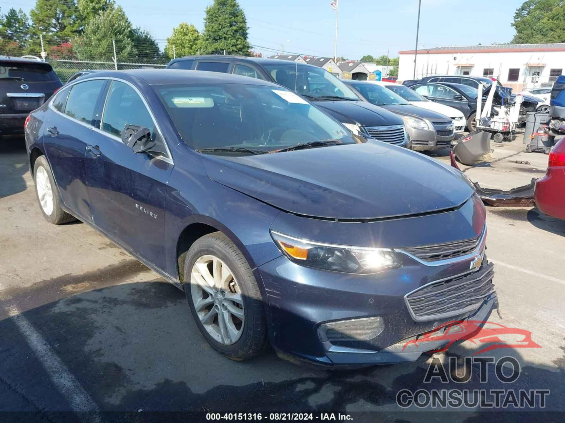 CHEVROLET MALIBU 2017 - 1G1ZE5ST7HF119601