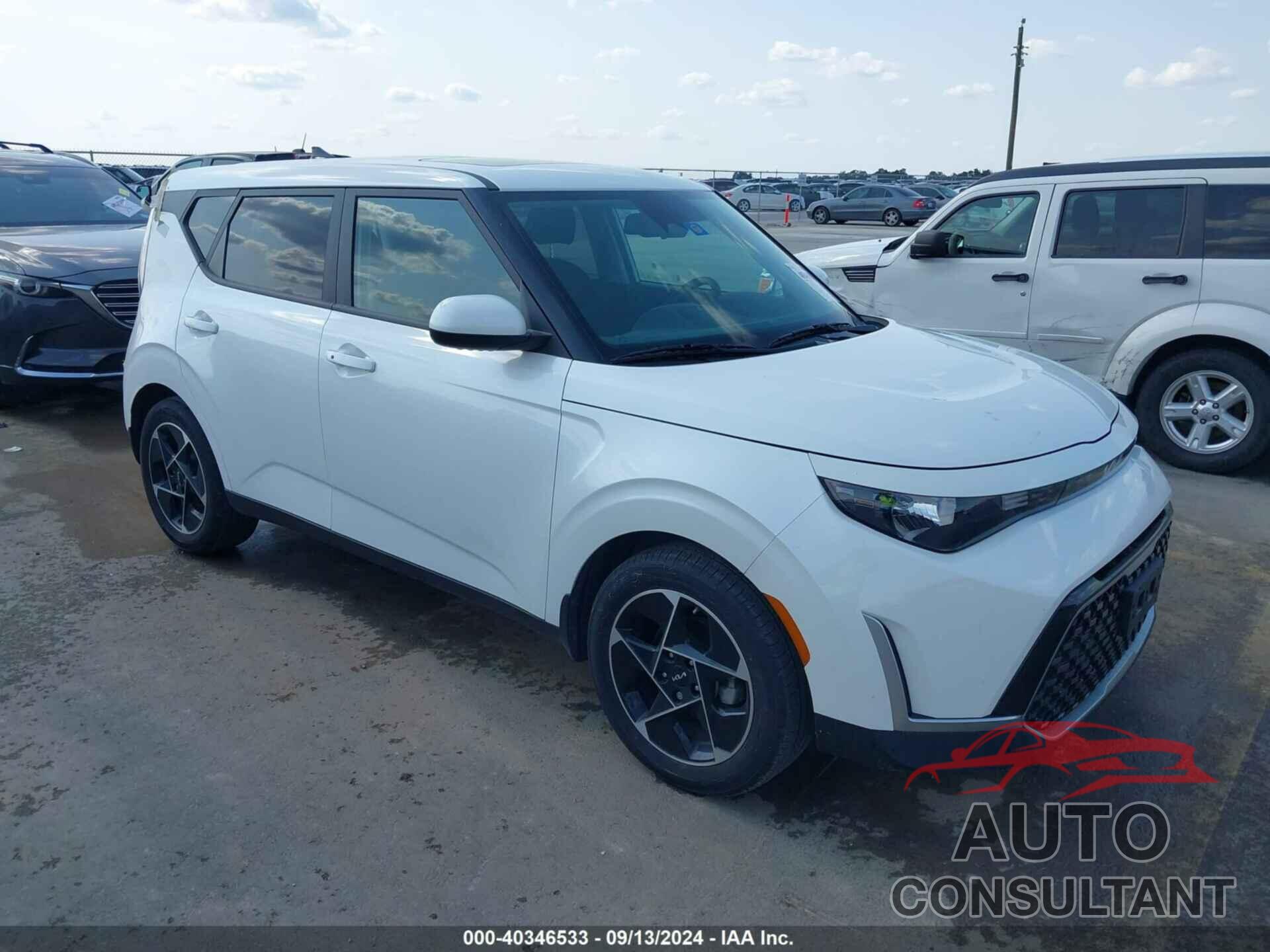 KIA SOUL 2023 - KNDJ33AU3P7872978