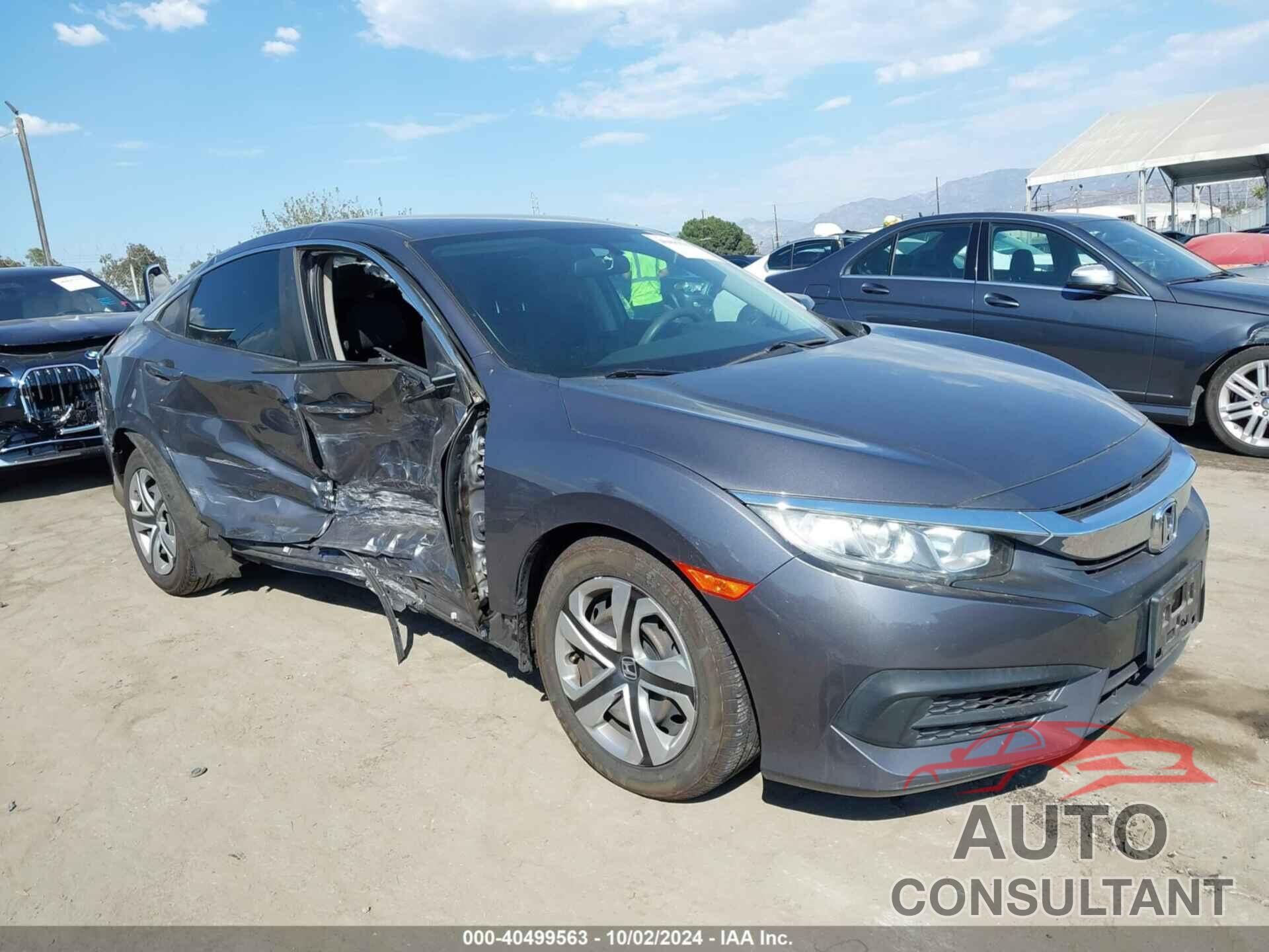 HONDA CIVIC 2018 - 2HGFC2F52JH602607