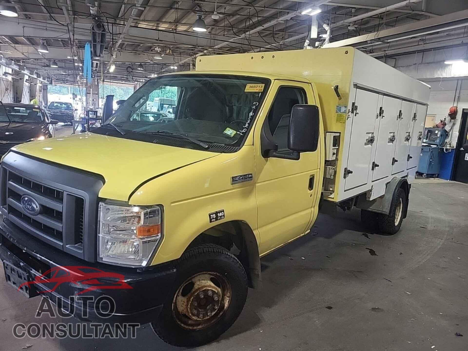 FORD ECONOLINE 2019 - 1FDXE4FS2KDC52257