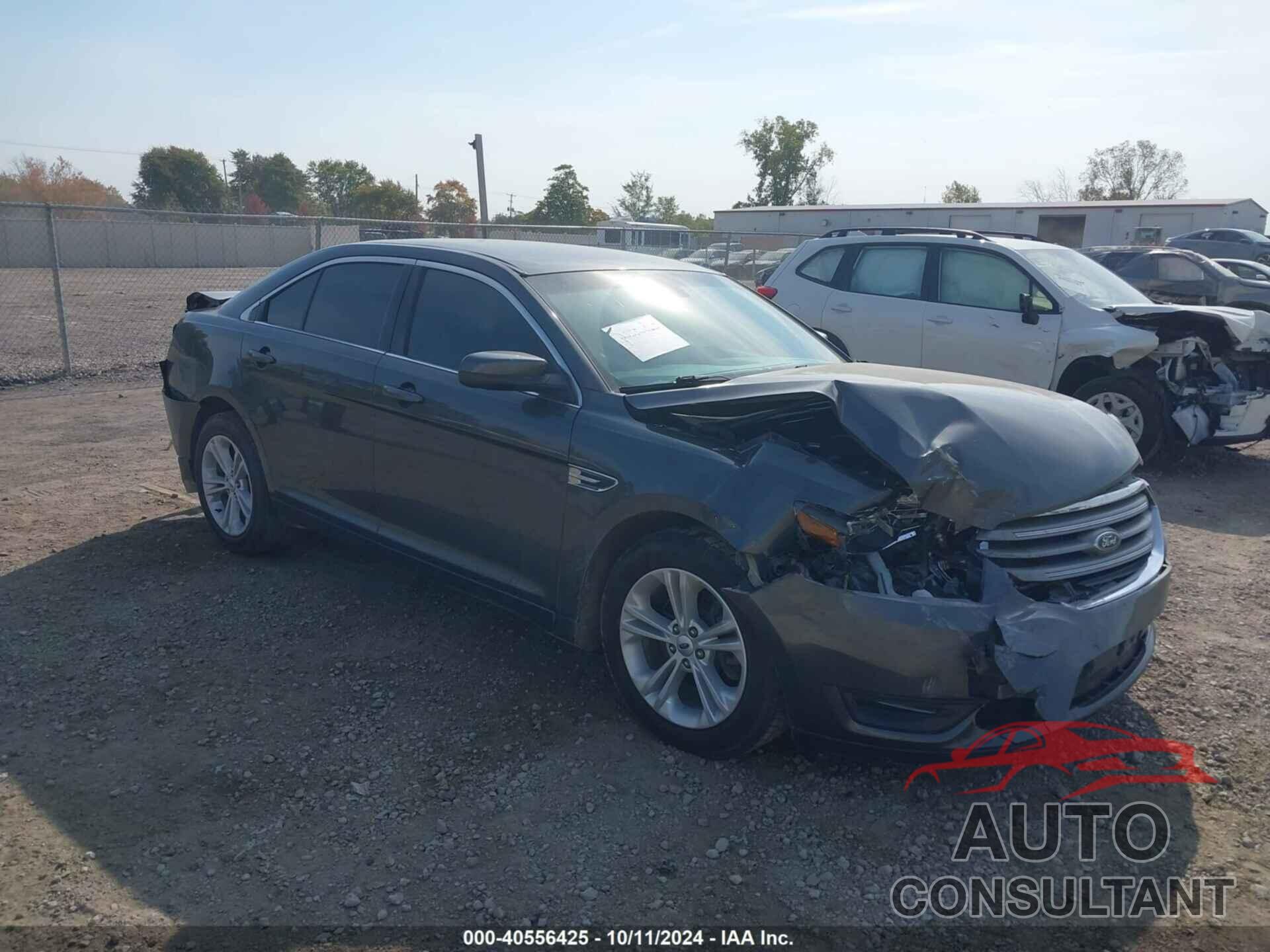 FORD TAURUS 2017 - 1FAHP2E85HG110592