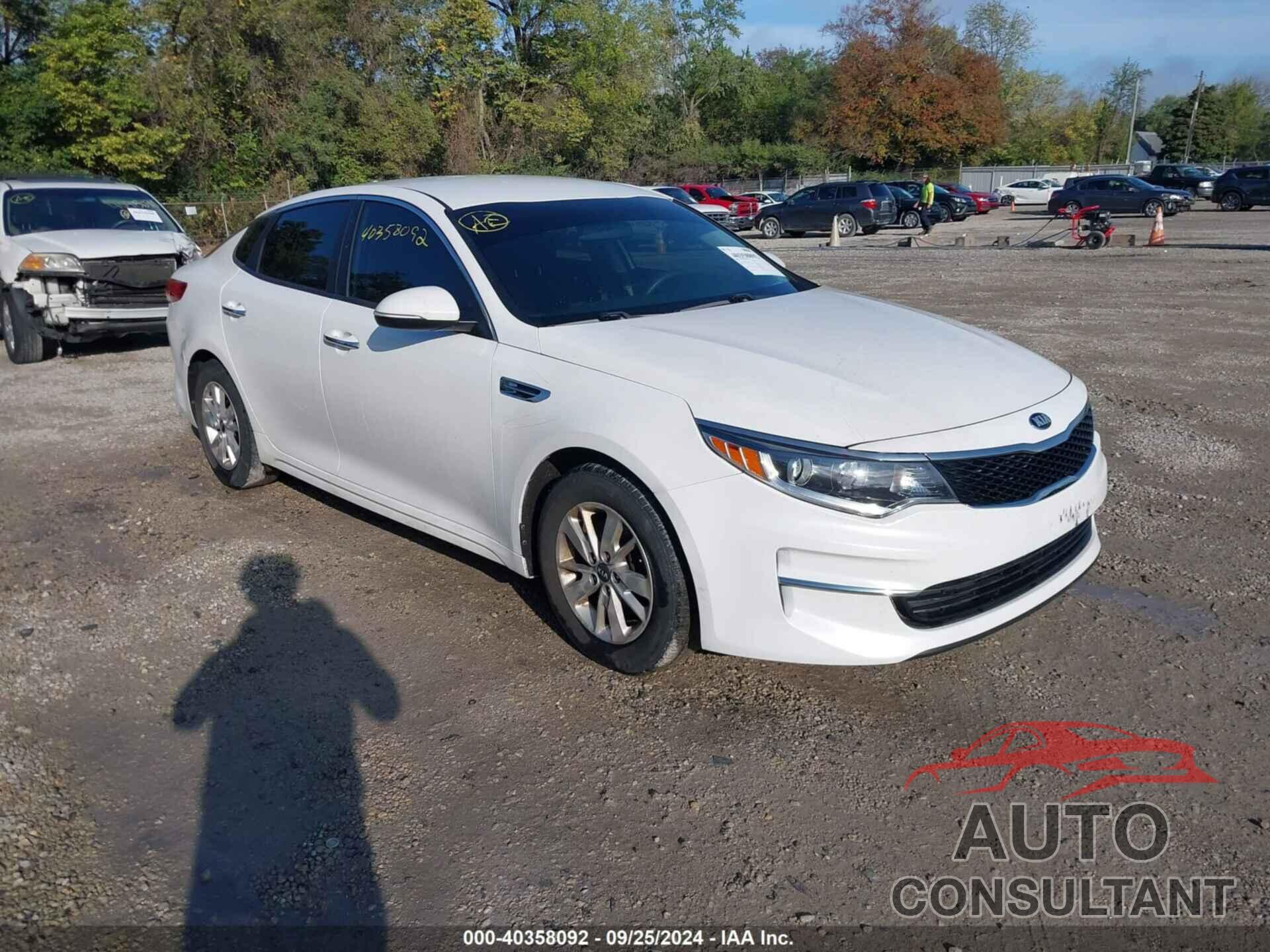 KIA OPTIMA 2016 - KNAGT4L35G5088914