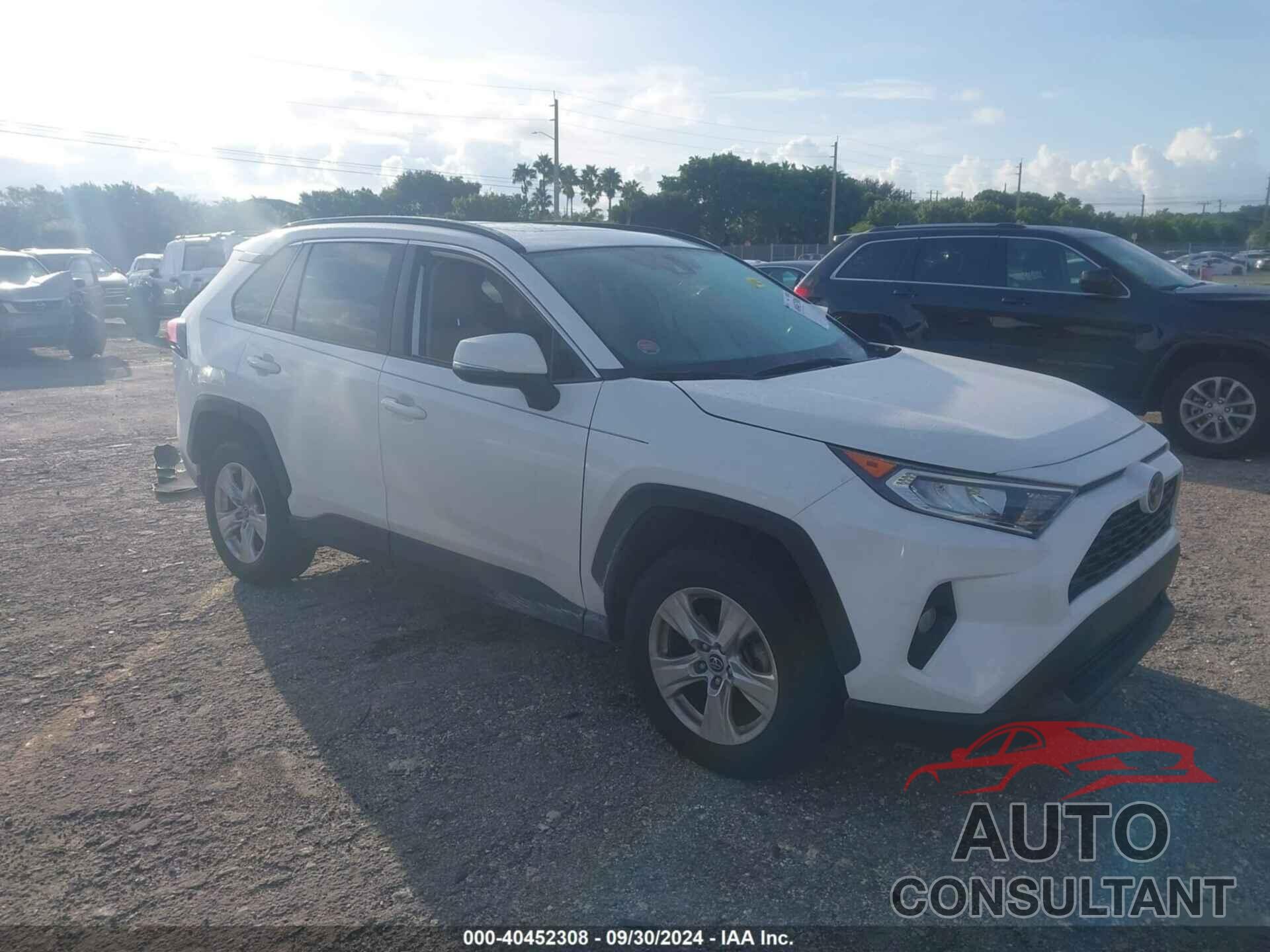 TOYOTA RAV4 2019 - JTMW1RFV1KD015701