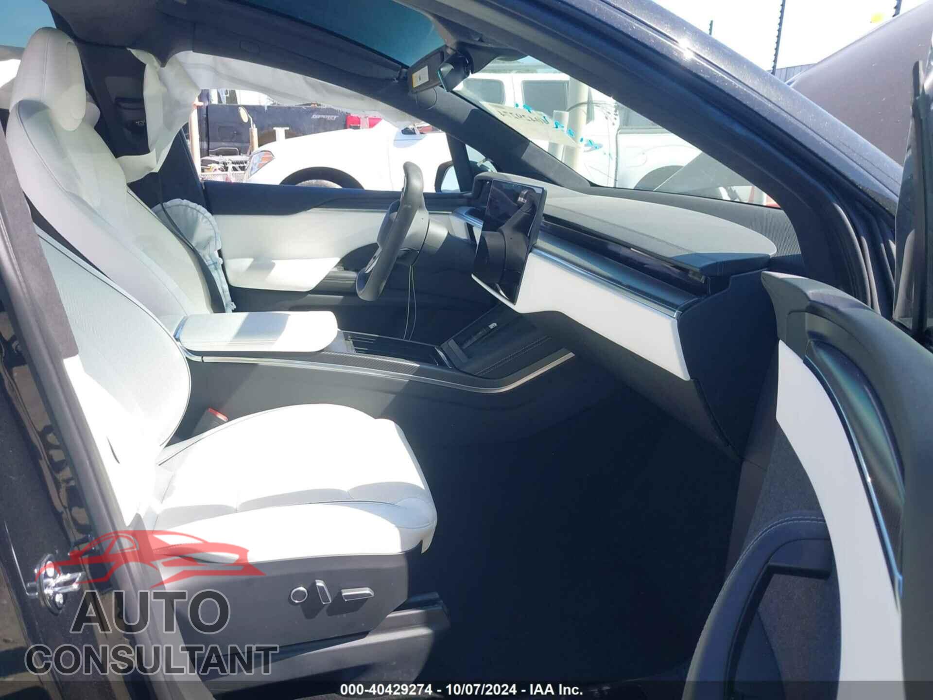 TESLA MODEL X 2022 - 7SAXCBE67NF355693