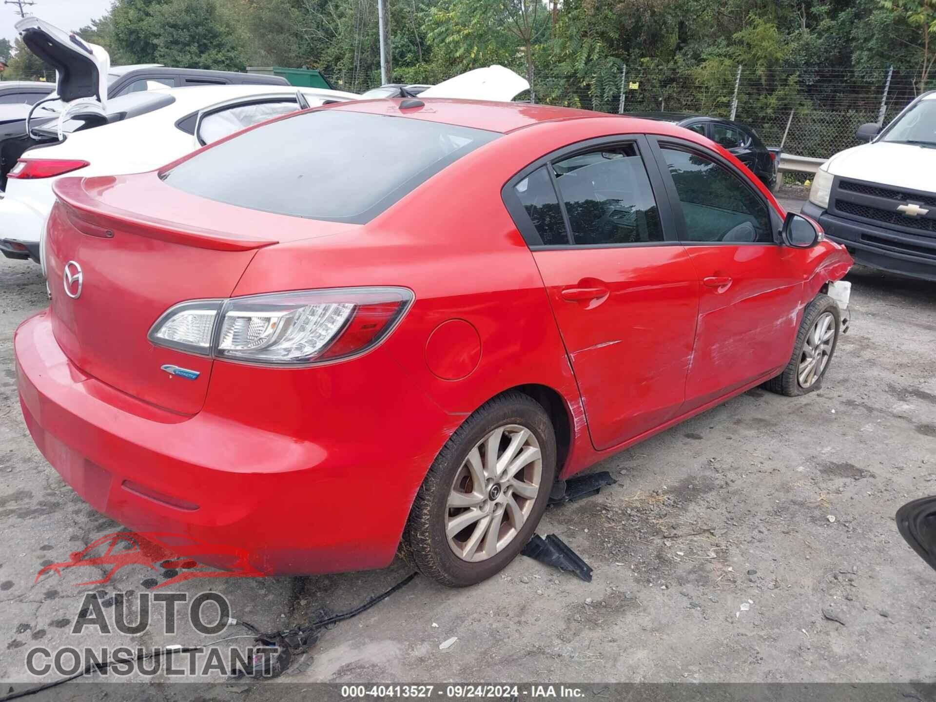 MAZDA MAZDA3 2013 - JM1BL1WP3D1741222