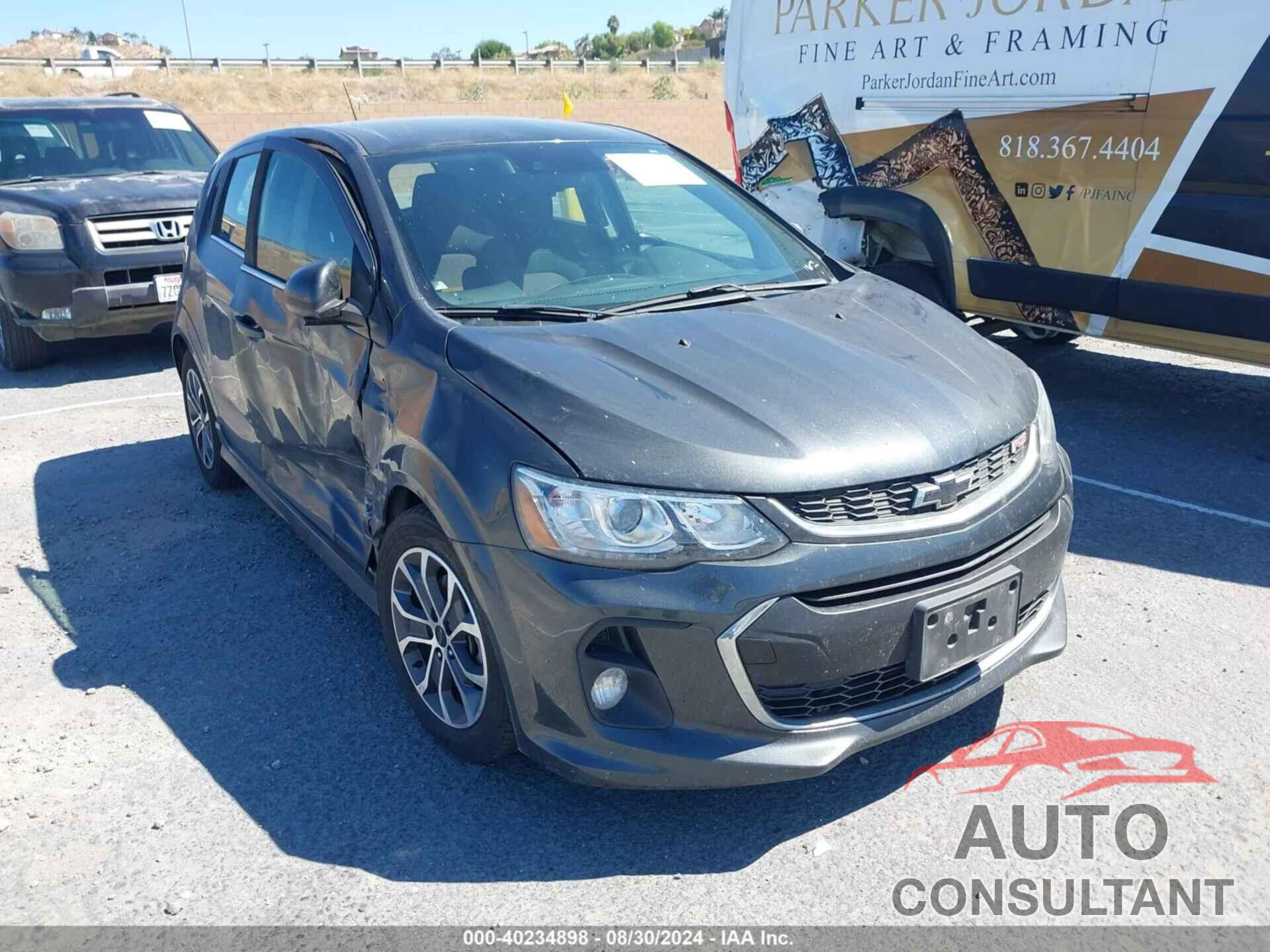 CHEVROLET SONIC 2019 - 1G1JD6SB6K4150175