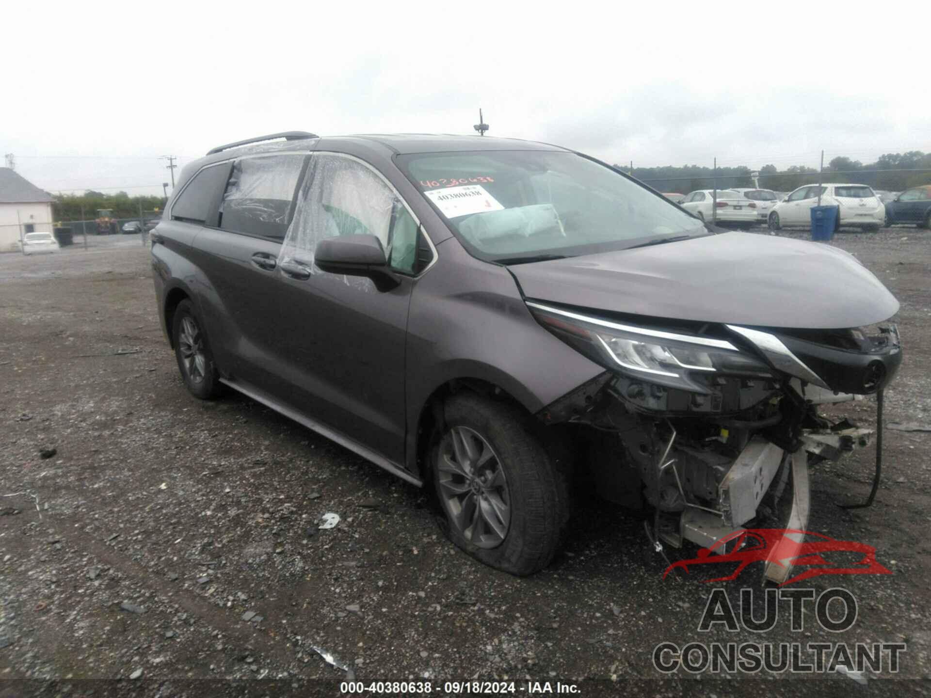 TOYOTA SIENNA 2022 - 5TDKRKEC5NS088688