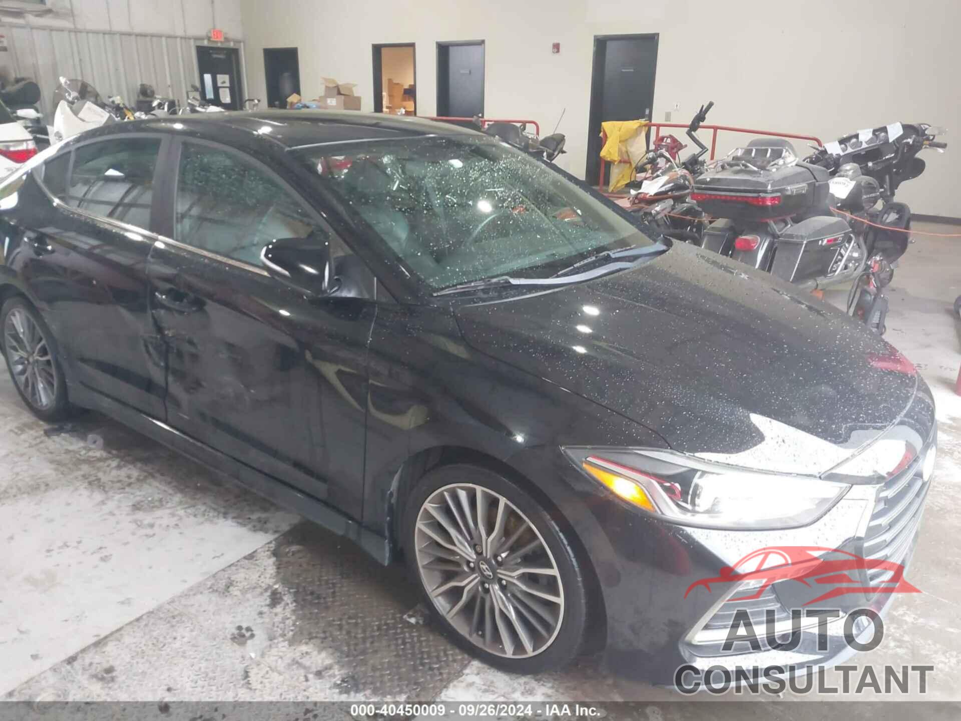 HYUNDAI ELANTRA 2018 - KMHD04LB0JU703223