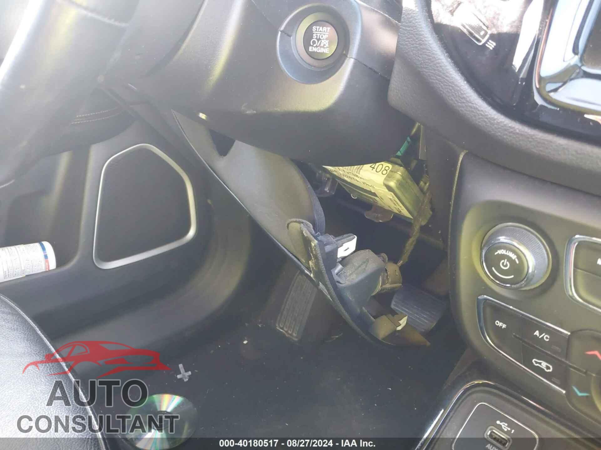 JEEP COMPASS 2020 - 3C4NJCCB7LT170817