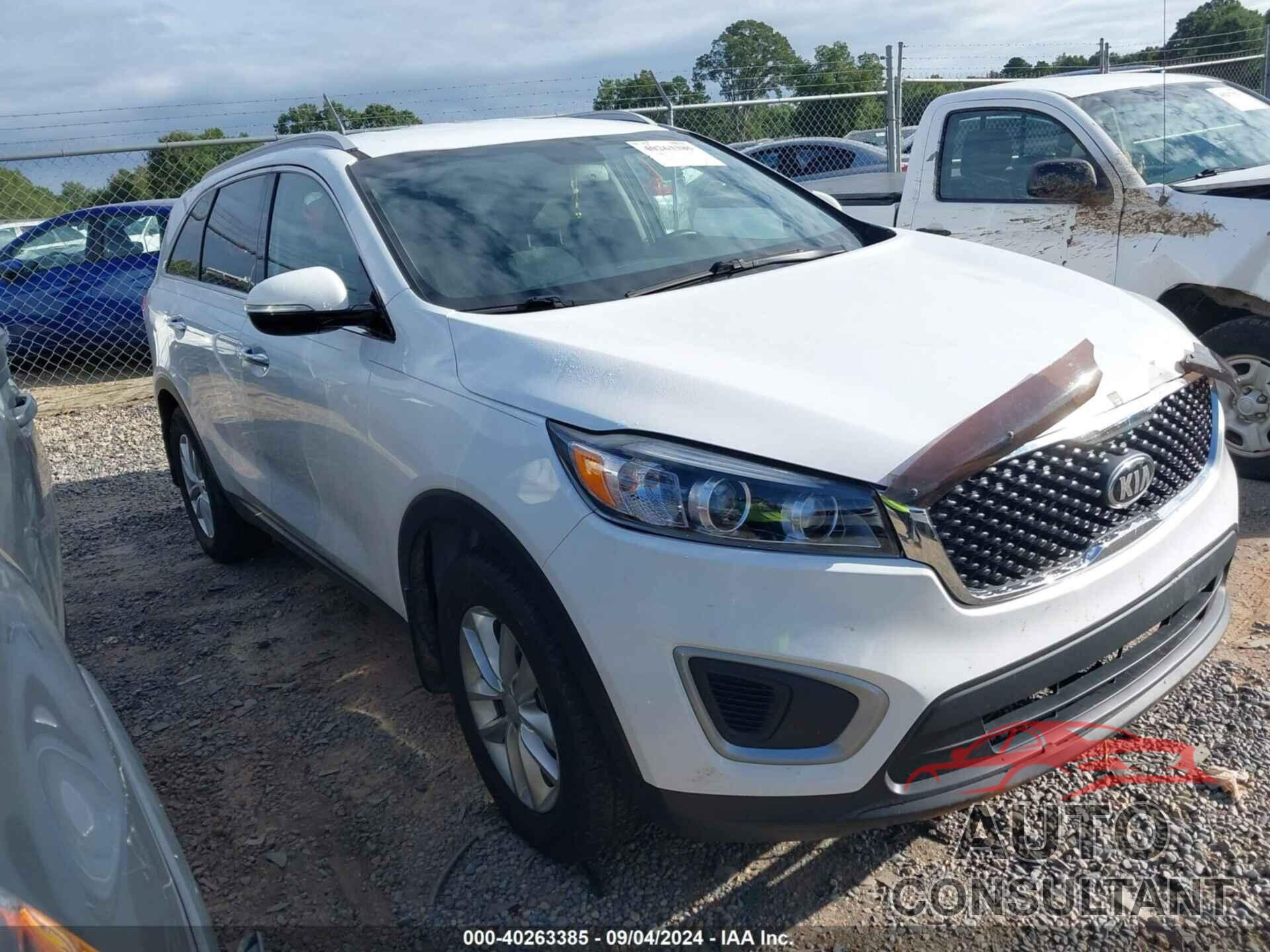 KIA SORENTO 2018 - 5XYPG4A31JG420629