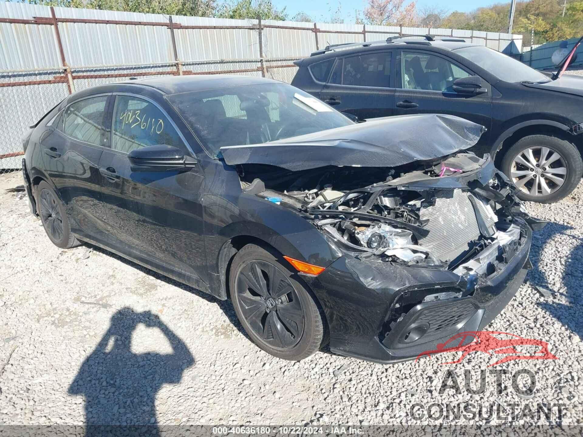 HONDA CIVIC 2018 - SHHFK7H53JU422729