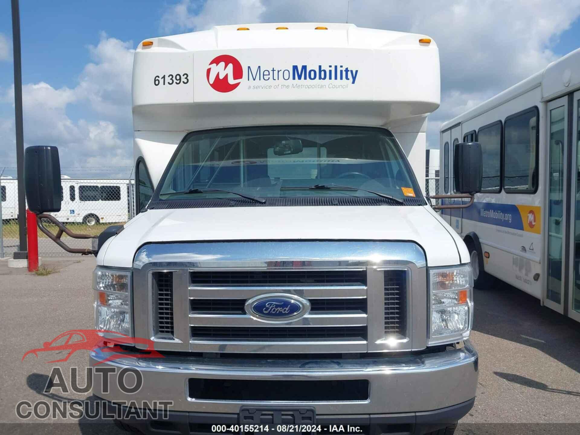 FORD E-450 CUTAWAY 2019 - 1FDFE4FS2KDC32019