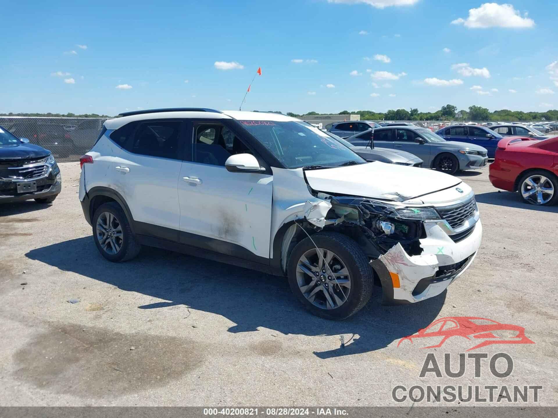 KIA SELTOS 2021 - KNDEU2AA2M7173786