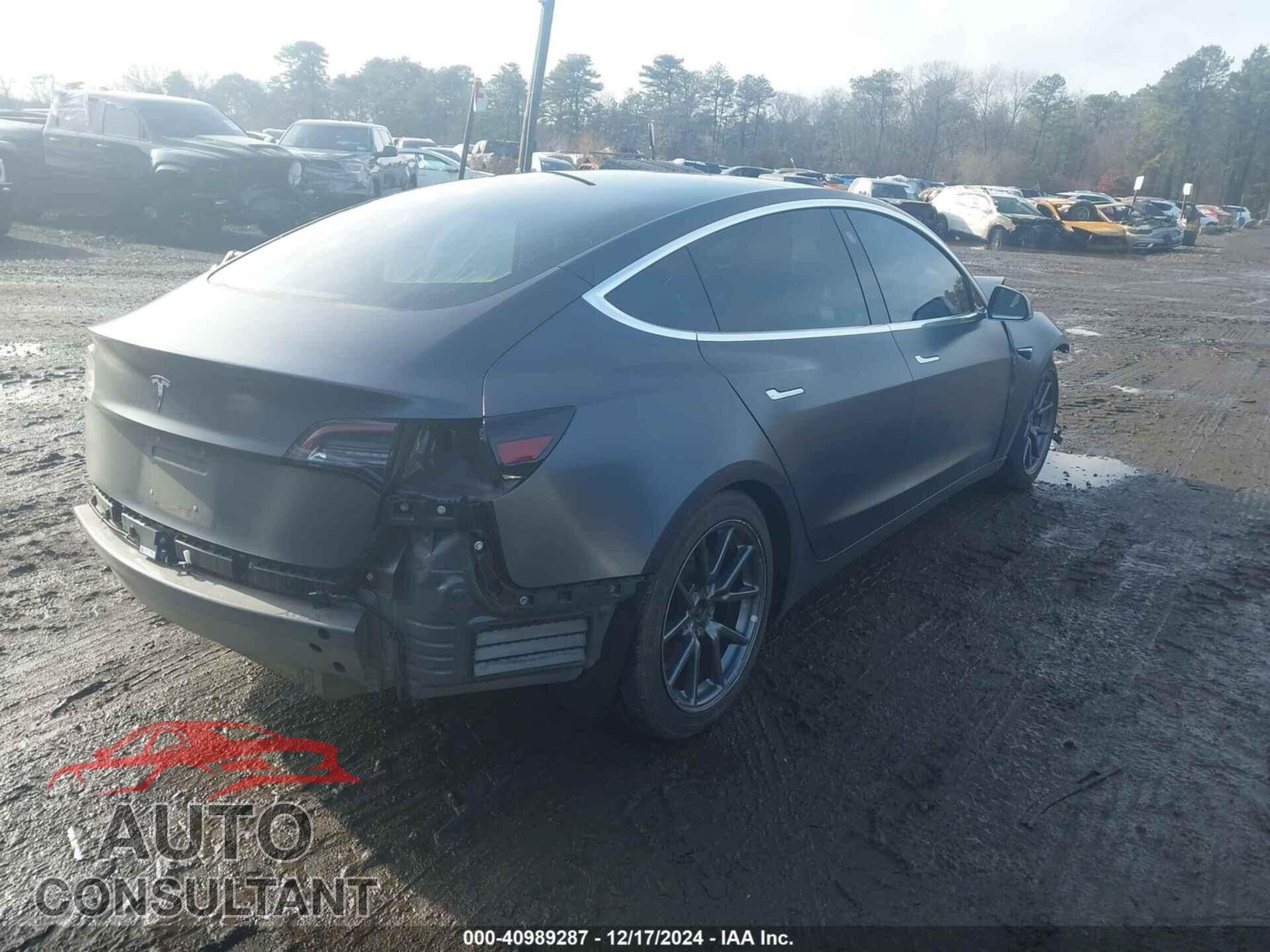 TESLA MODEL 3 2018 - 5YJ3E1EB0JF114159