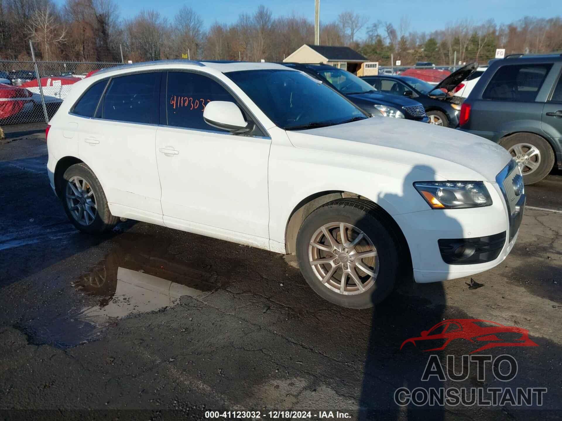 AUDI Q5 2011 - WA1LFAFP9BA008353