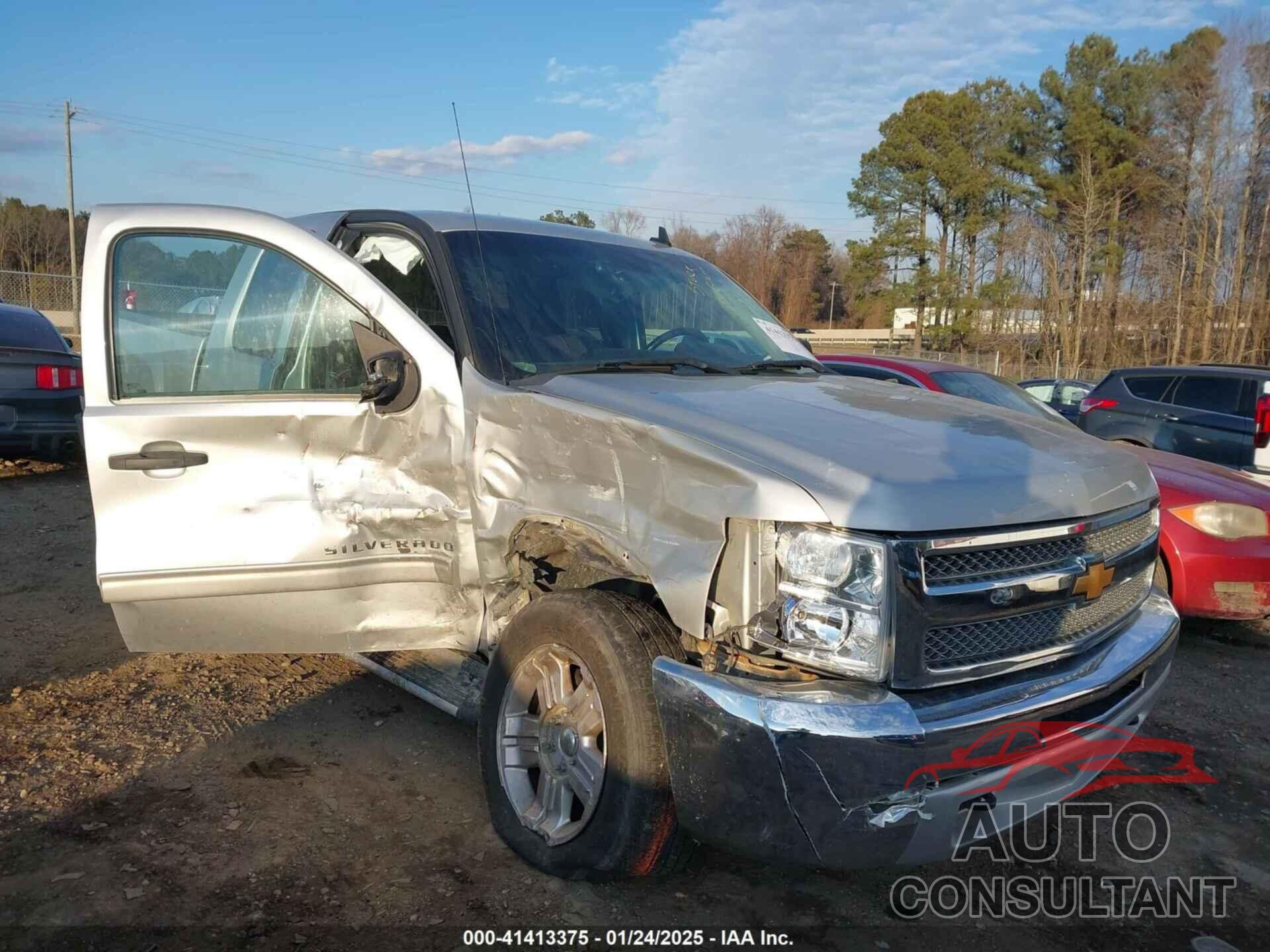 CHEVROLET SILVERADO 1500 2013 - 1GCRKSE75DZ414525