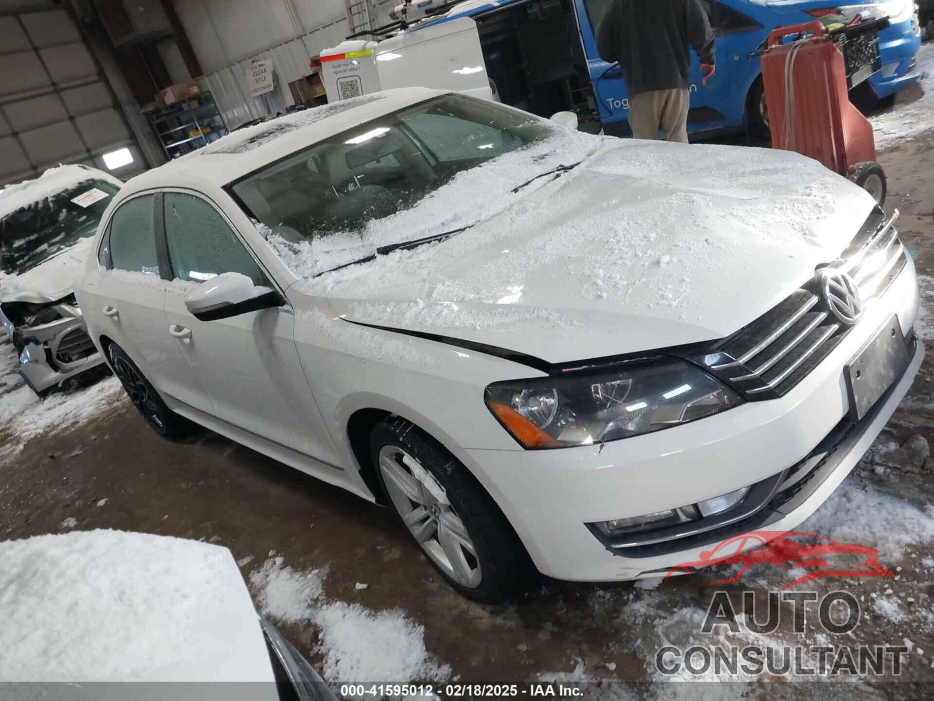 VOLKSWAGEN PASSAT 2015 - 1VWBT7A34FC005921