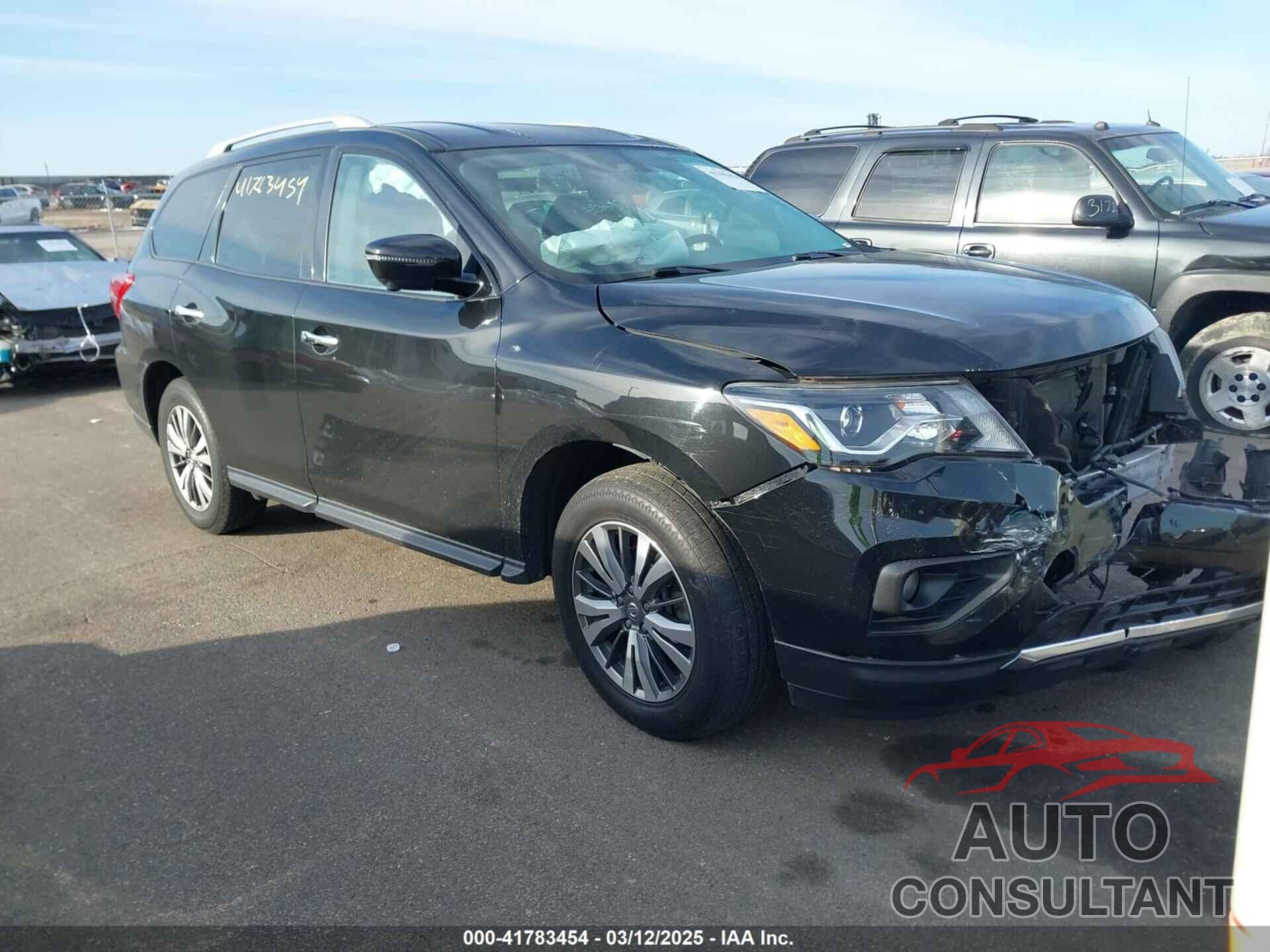 NISSAN PATHFINDER 2020 - 5N1DR2CM8LC609983